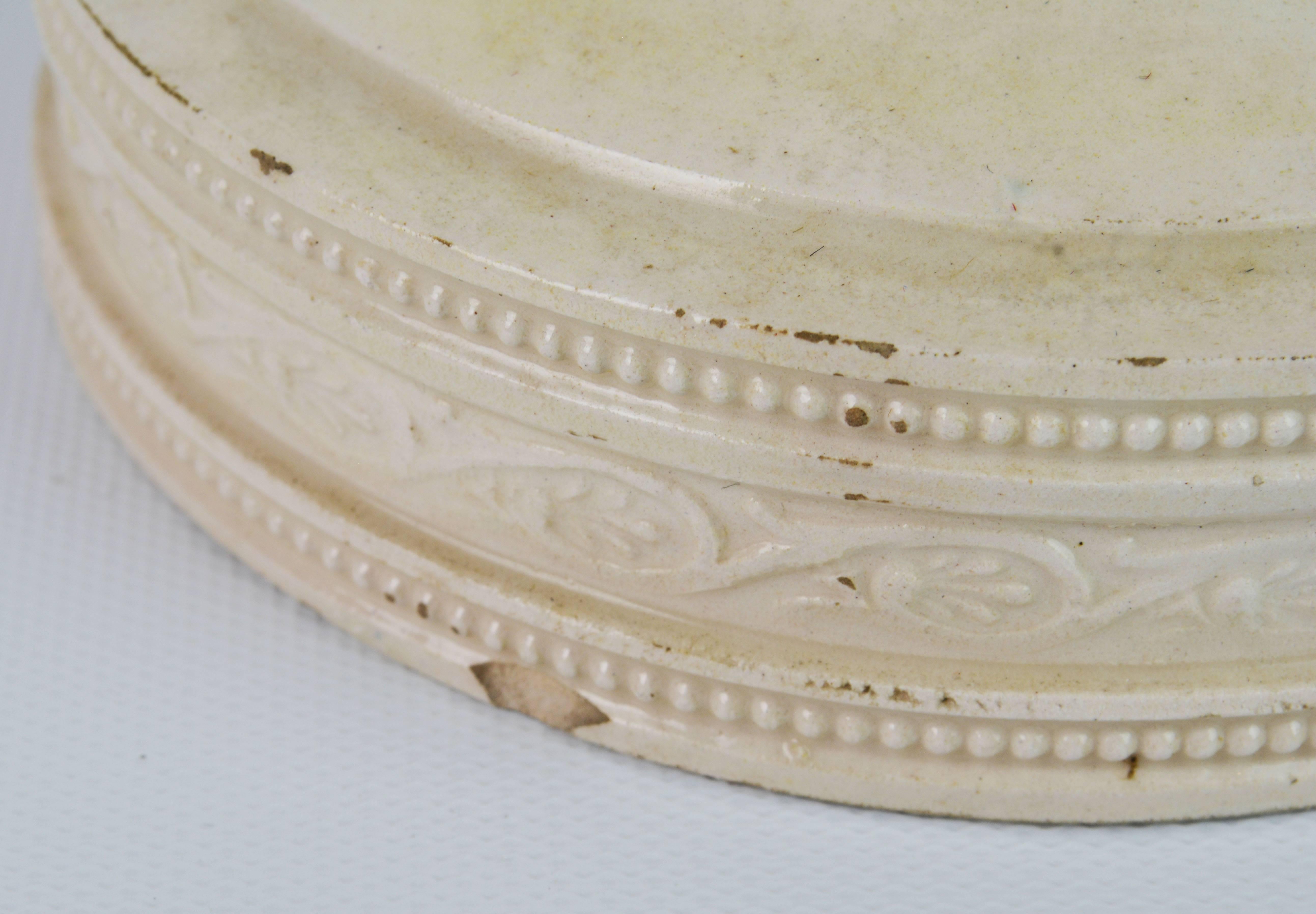 18th Century Leeds Cream Ware Style Covered Potpourri Jar or Urn 9