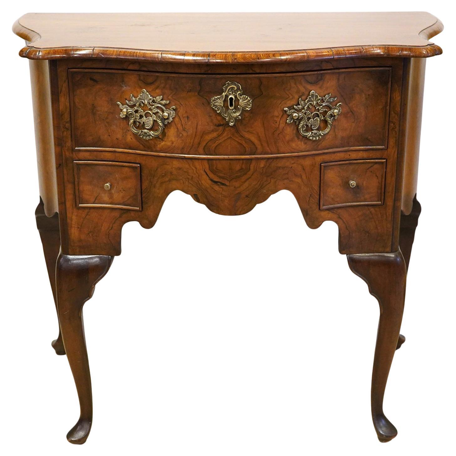 19th Ct. Dutch Queen Anne Style Dressing Table with Well Figured Walnut