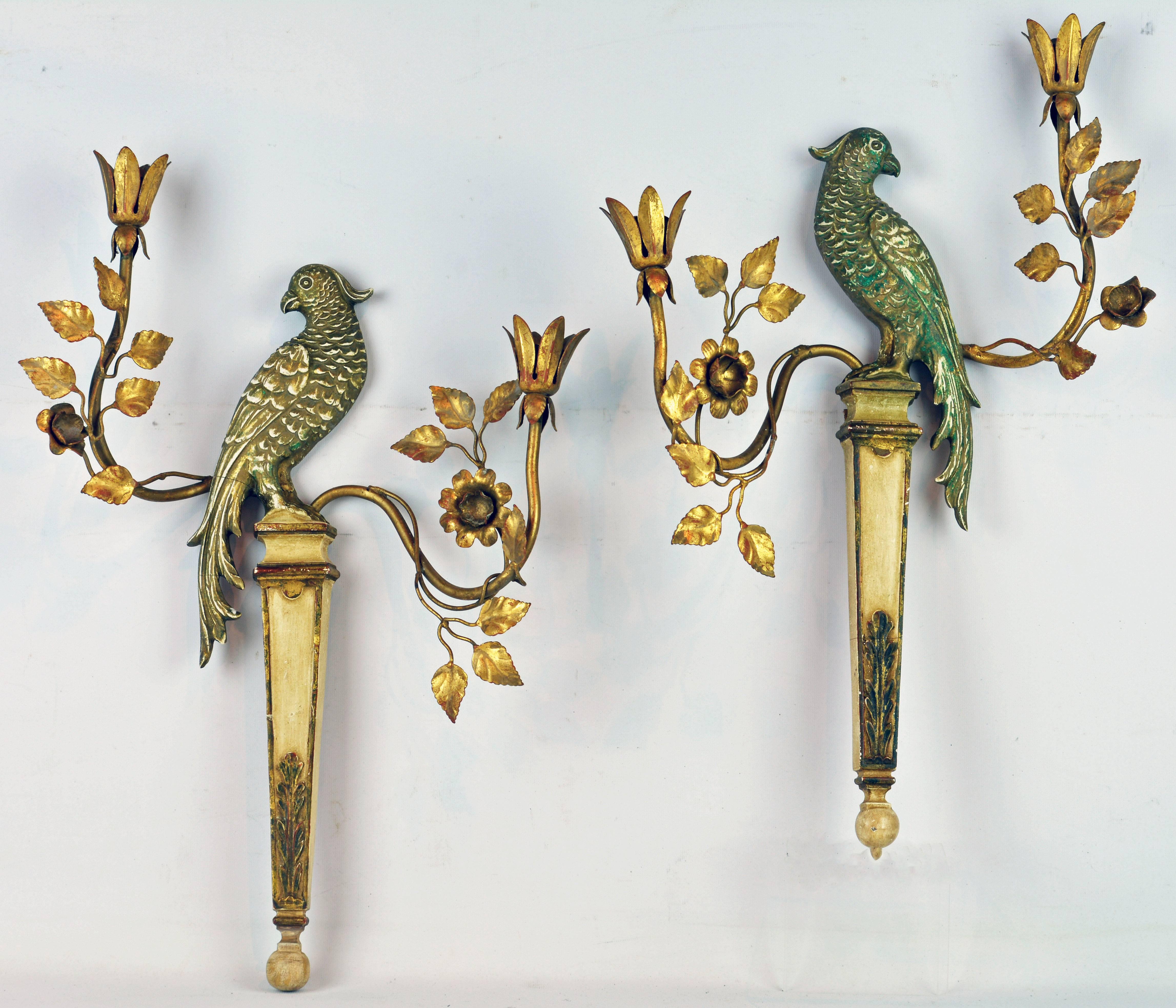 Exceptional Pair of Maison Baguès Style French Mid-Century Gilt Parrot Sconces 3