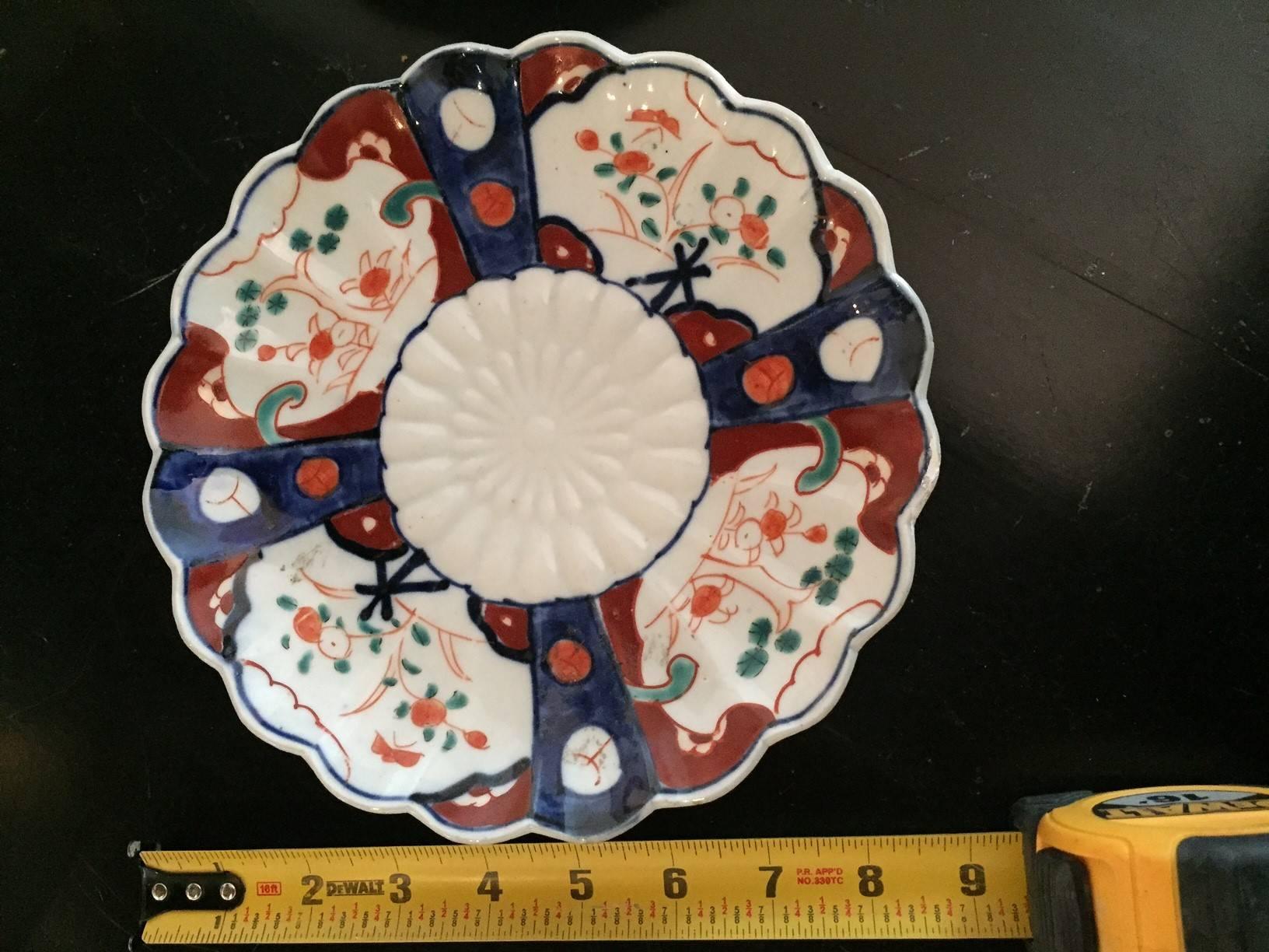 Porcelain Early 20th Century Imari Japanese Plate For Sale