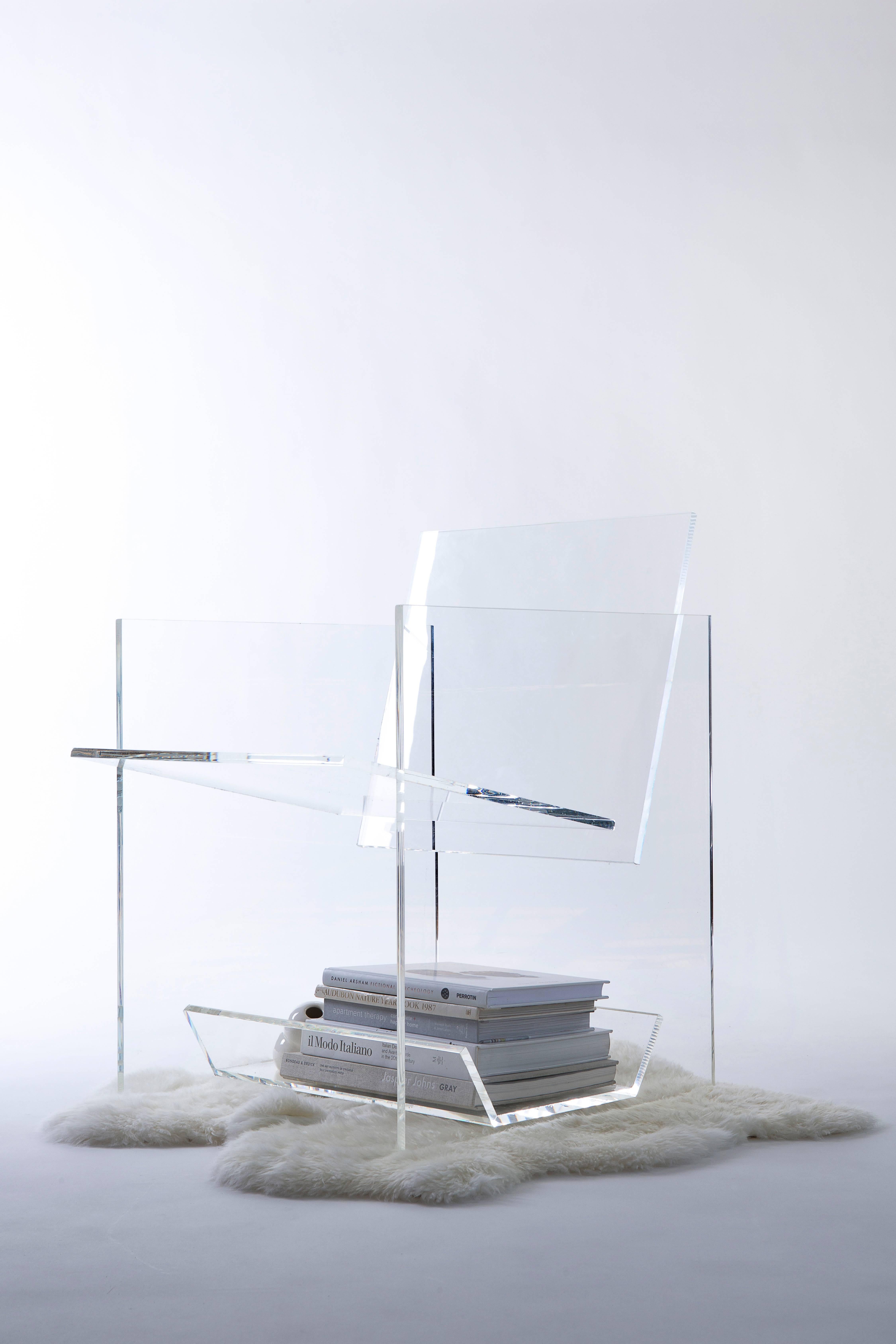 Américain Fauteuil contemporain en acrylique transparent avec Terrarium multi-usage Sub-Seat  en vente