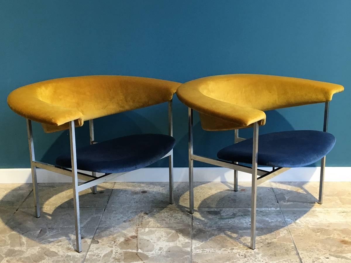 Iconic Dutch Industrial design armchairs model Meander Gamma designed by Rudolf Wolf, manufactured by Gaasbeek en van Tiel, Holland, 1962. The chairs have a square tubular metal frame and have been reupholstered with a velvet like fabric in blue and