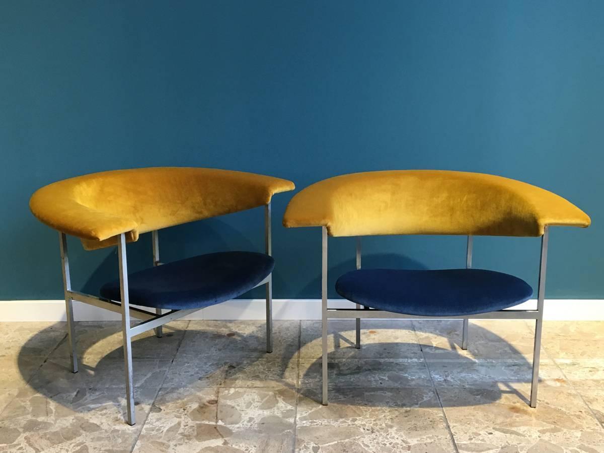 Mid-Century Modern Pair of Reupholstered Dutch Rudolf Wolf Meander Gamma Chairs in Blue and Gold