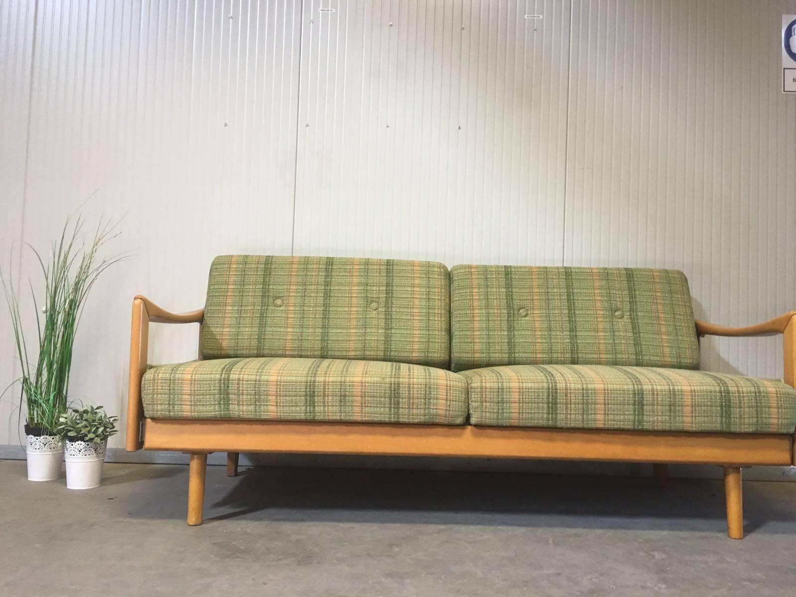 Mid-20th Century Knoll Sofa - Daybed in Original Upholstery For Sale
