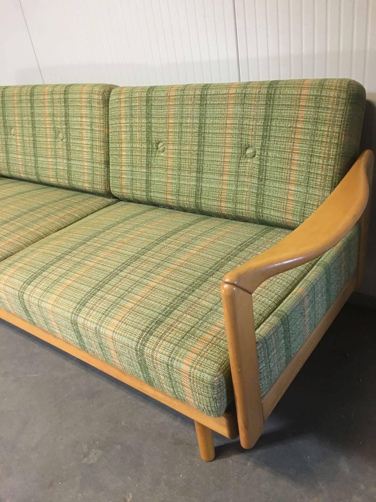 Knoll Sofa - Daybed in Original Upholstery In Good Condition For Sale In Brussels, BE