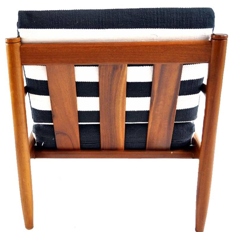 Scandinavian Modern Black and White Striped Vintage Lounge Chair For Sale