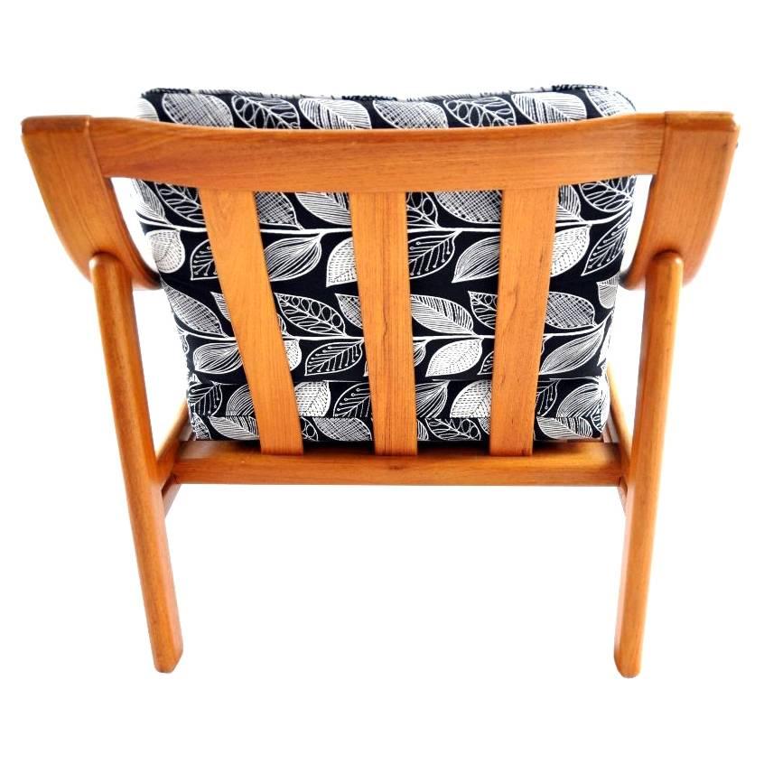 Scandinavian Modern Vintage Lounge Chair from Silkeborg For Sale