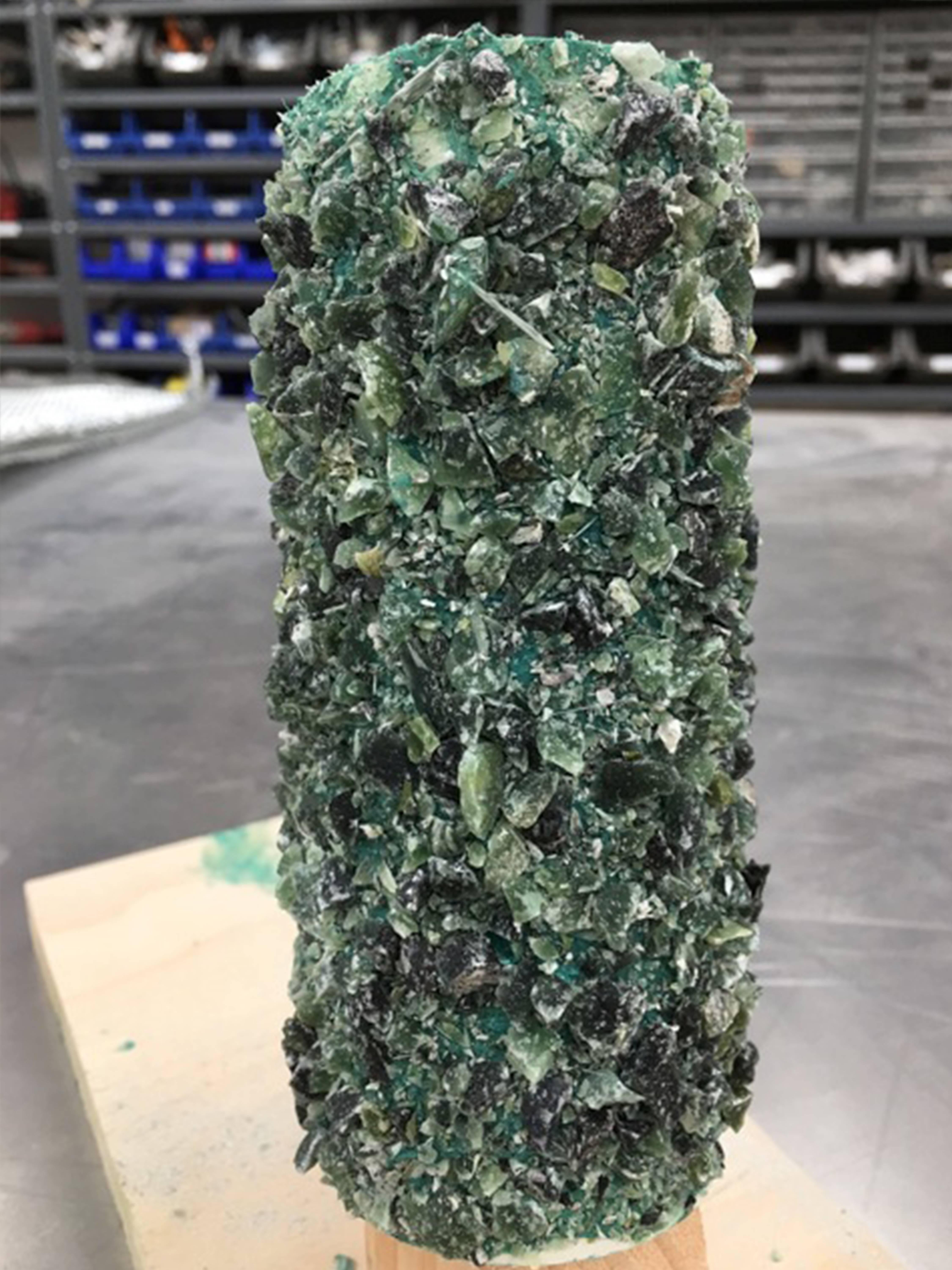 XXIe siècle et contemporain Console faite à la main en aventurine vert foncé et ciment gris coulé, par Samuel Amoia en vente