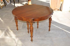 19th Century Round Dining Table in Walnut