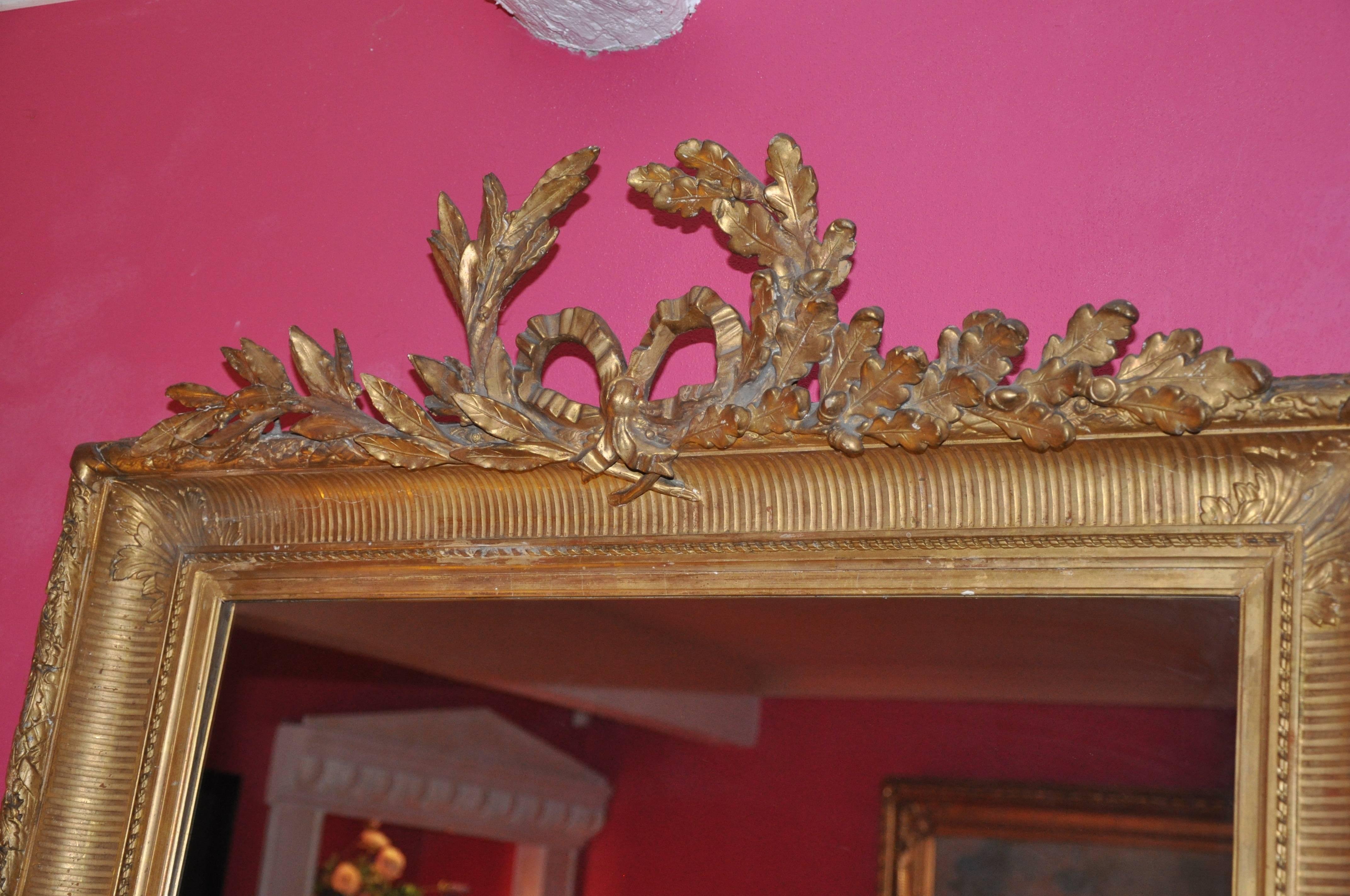 19th Century Mirror Made of Wood and Golden Pads with Gold Leaf In Good Condition For Sale In Arezzo, IT