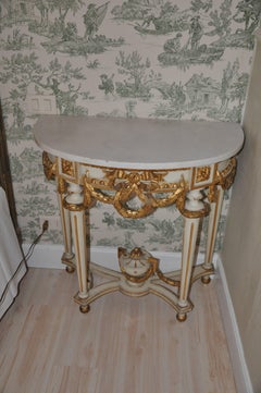 Early 19th Century Rare and Refined Italian Console with Top in Carrara Marble