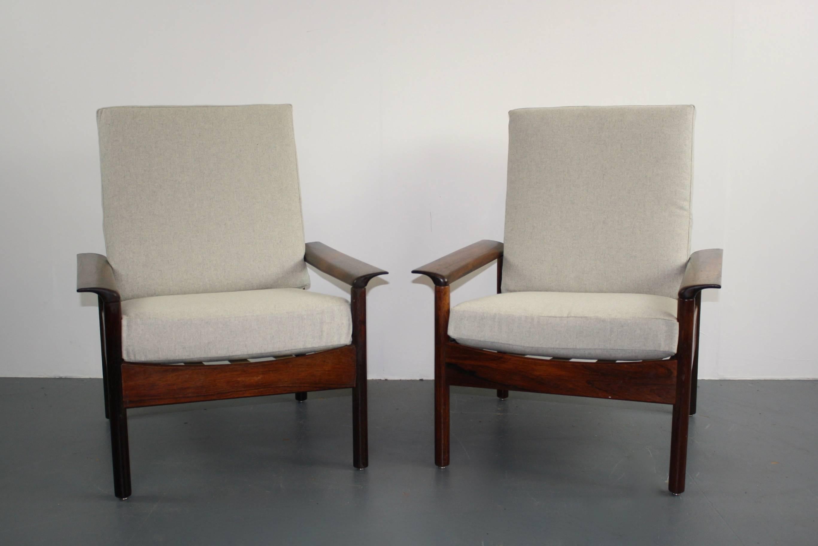 1950s Rosewood Danish Lounge Chair by Hans Olsen with Pale Grey Upholstery 6