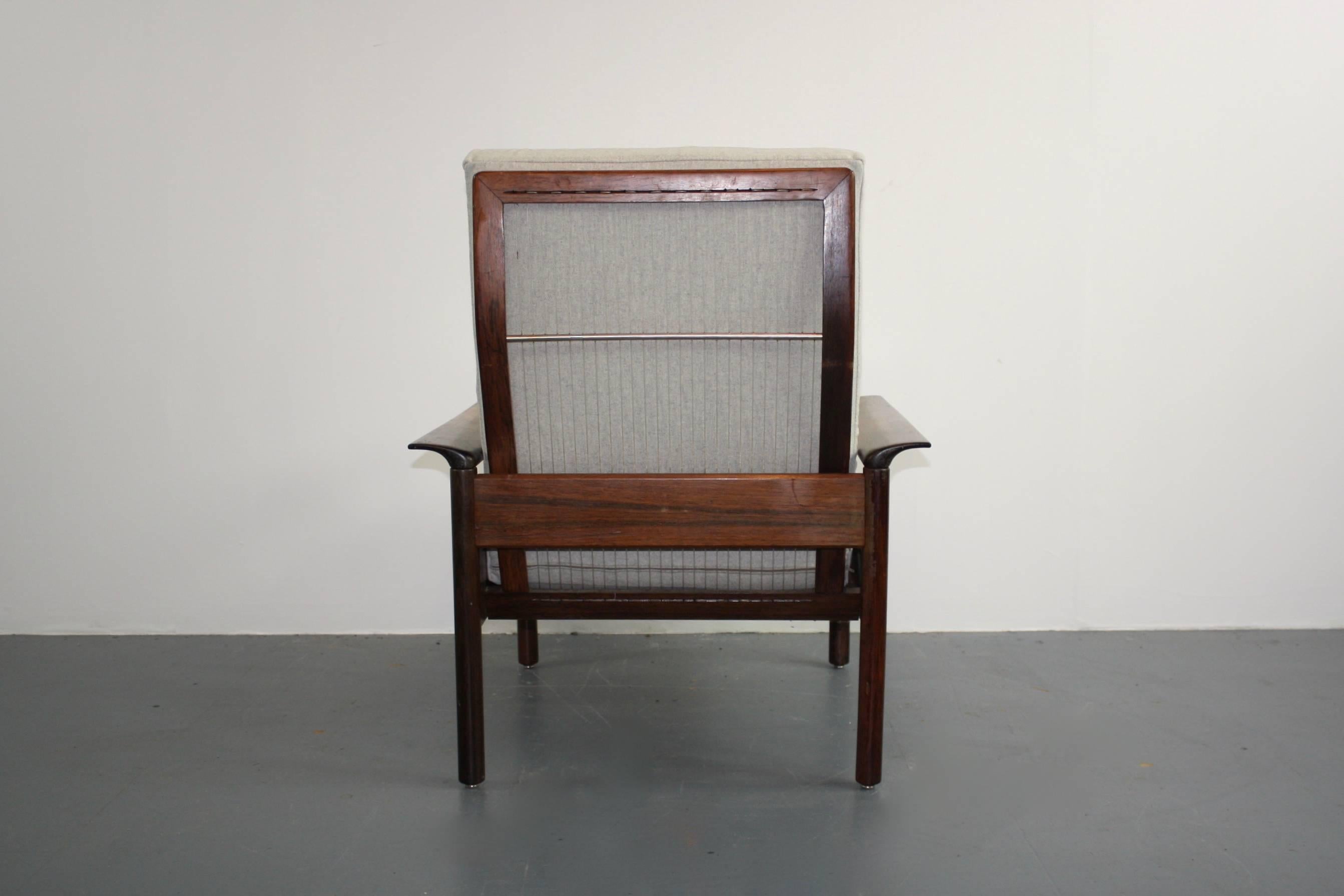 20th Century 1950s Rosewood Danish Lounge Chair by Hans Olsen with Pale Grey Upholstery