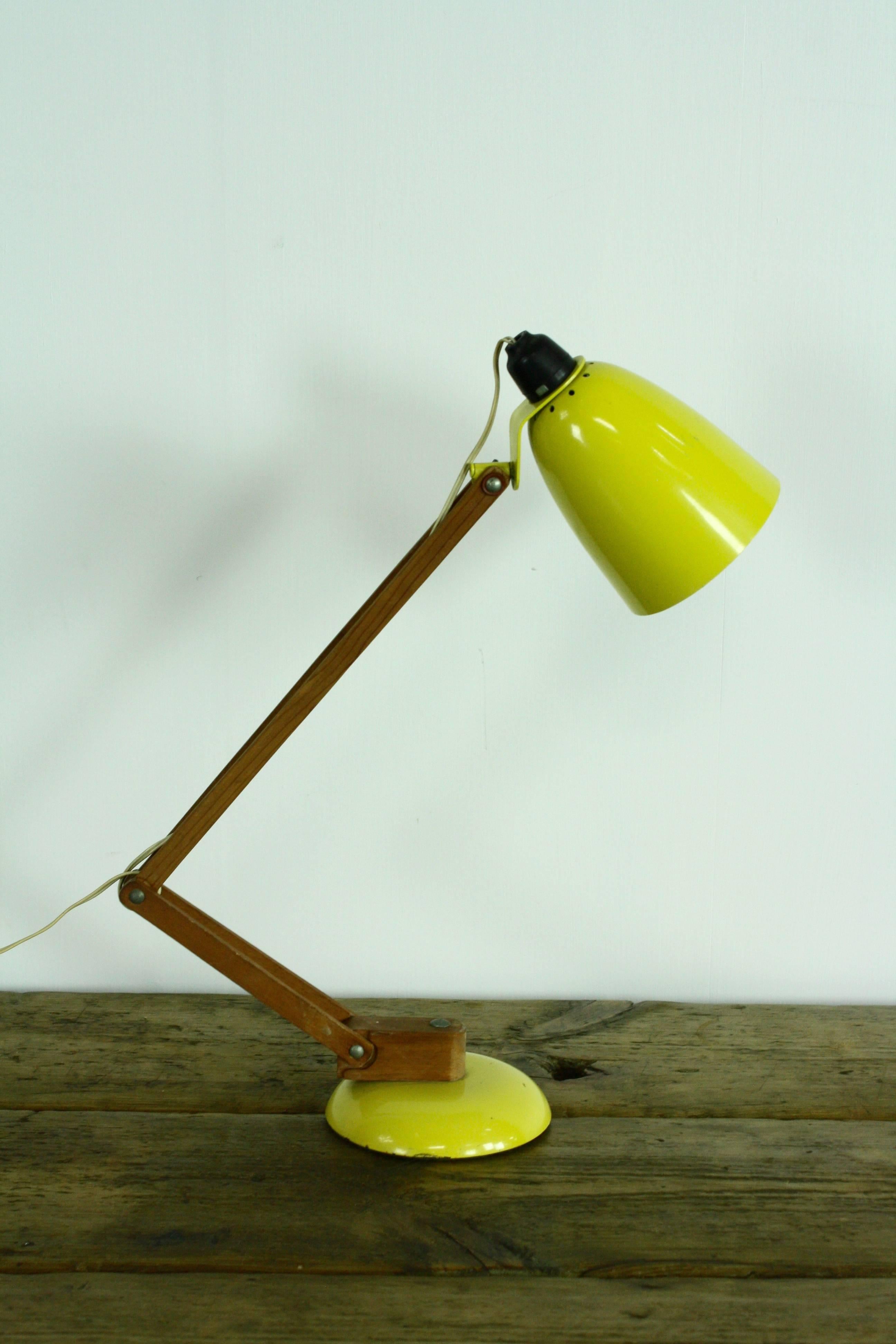 Vintage Mid-Century Maclamp Anglepoise Lamp in Yellow Designed by Terence Conran In Good Condition In Lewes, East Sussex