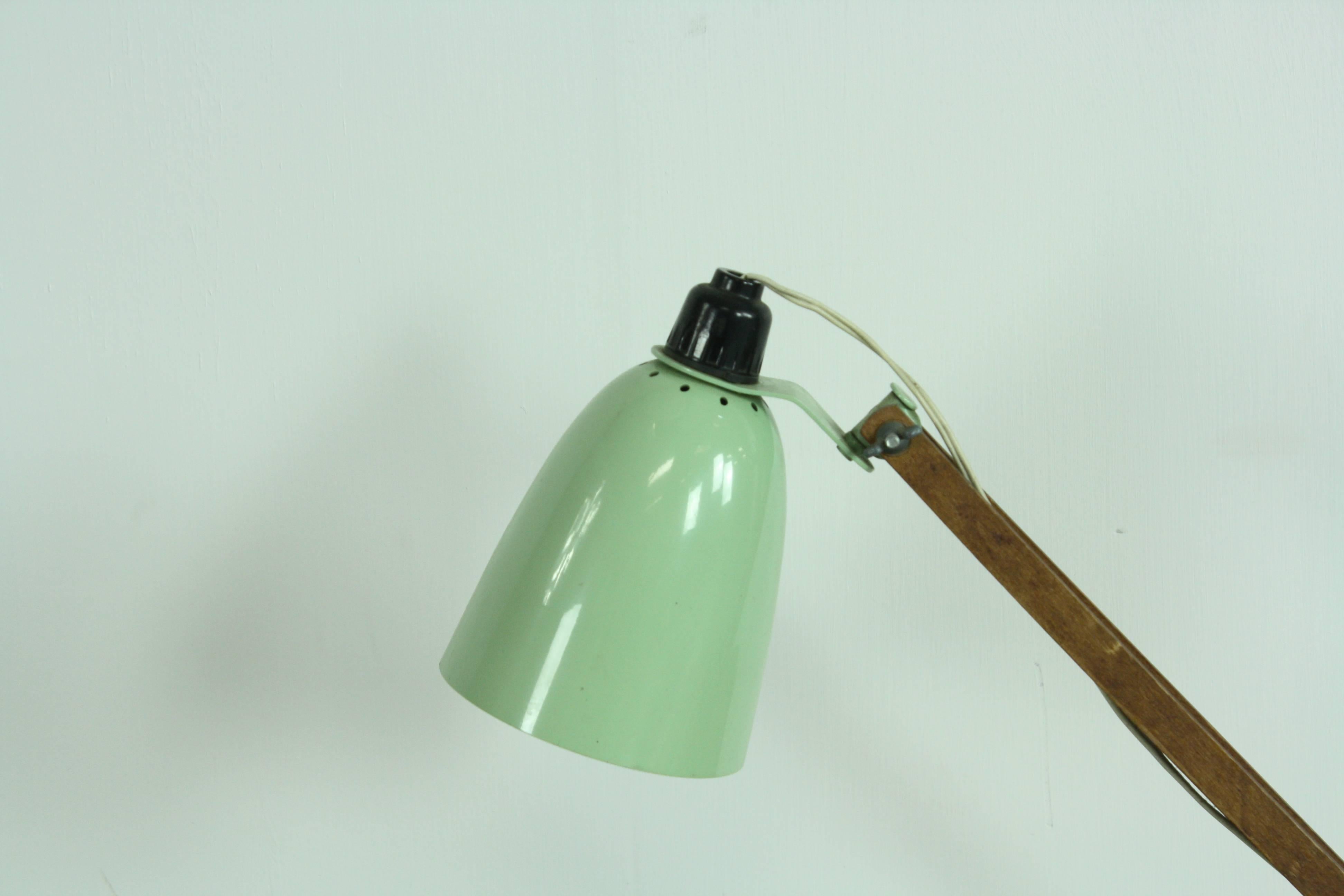 Vintage Midcentury Maclamp Anglepoise Lamp in Green Designed by Terence Conran For Sale 2