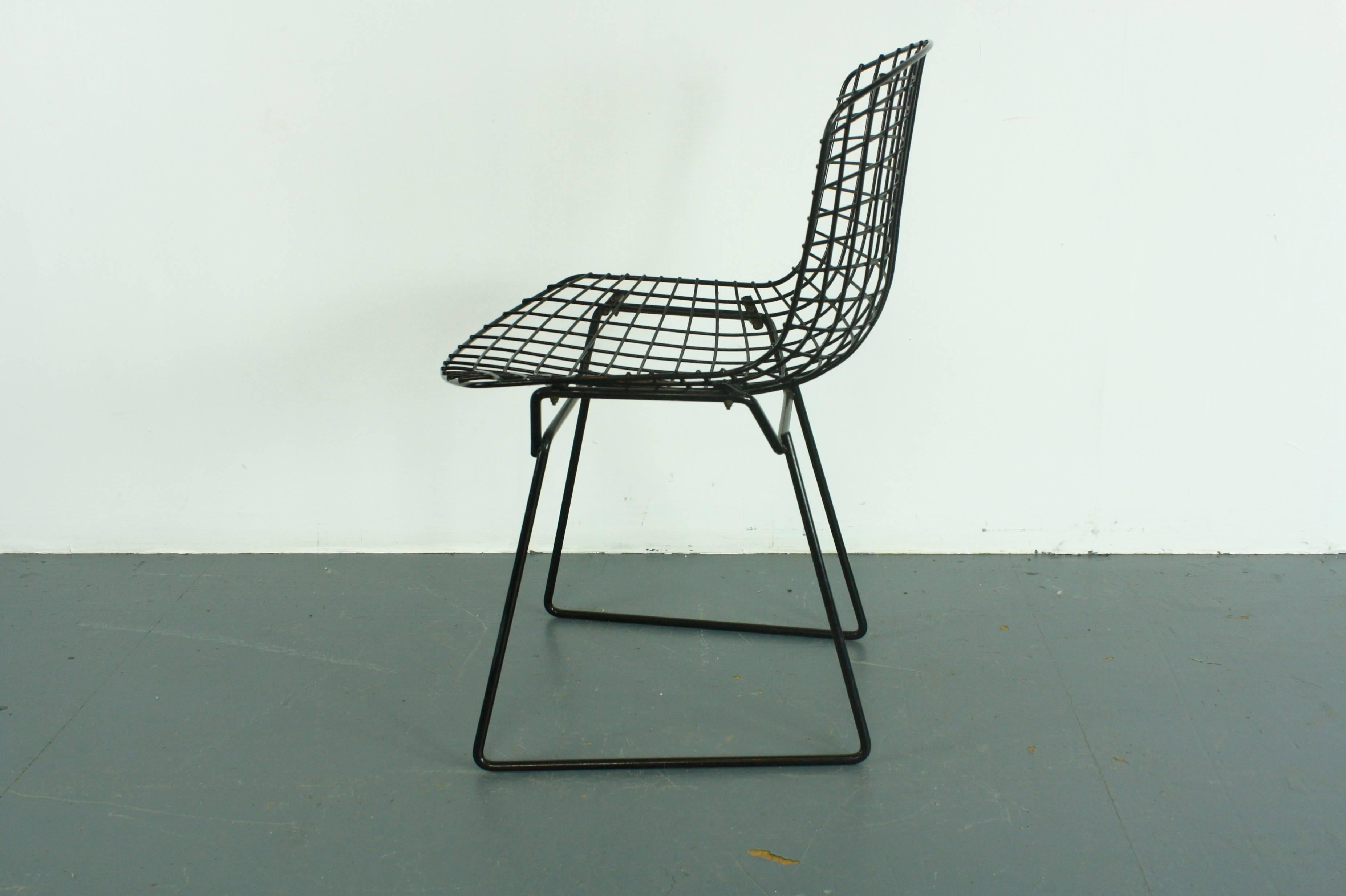 Metal Vintage Mid-Century Black Powder Coated Harry Bertoia for Knoll Side Chair For Sale
