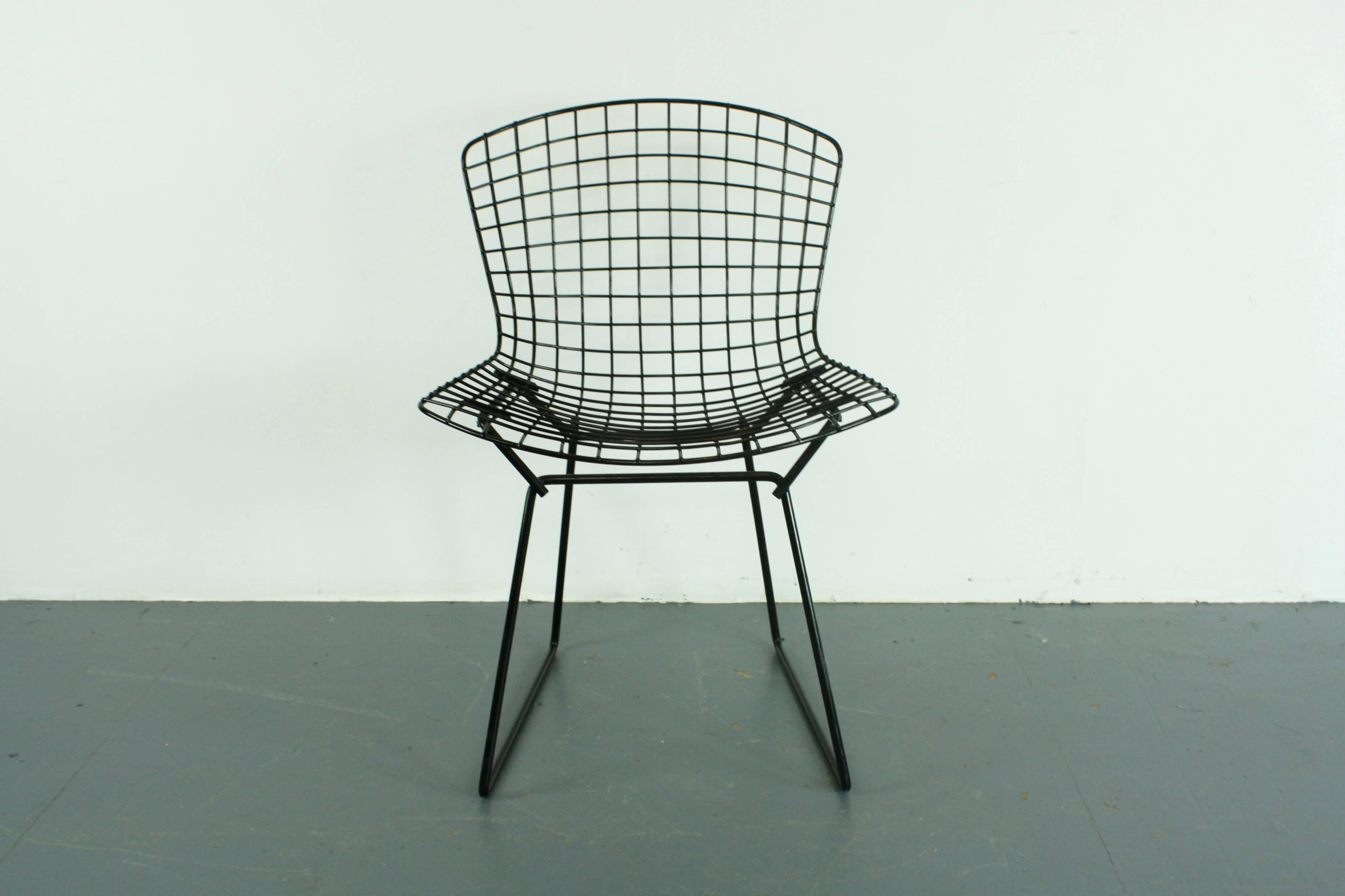 20th Century Vintage Mid-Century Black Powder Coated Harry Bertoia for Knoll Side Chair For Sale