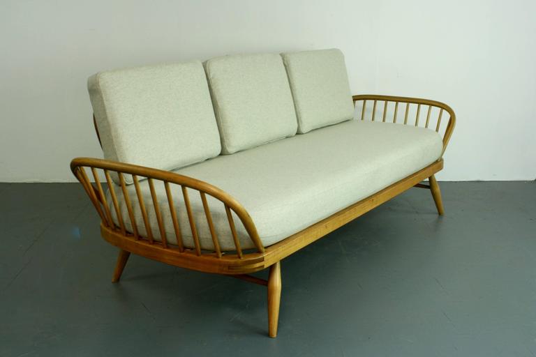 Refurbished Vintage Ercol 355 Studio Couch Sofa Bed with Grey Wool  Upholstery For Sale at 1stDibs | vintage studio couch, refurbished couch, refurbished  sofa beds
