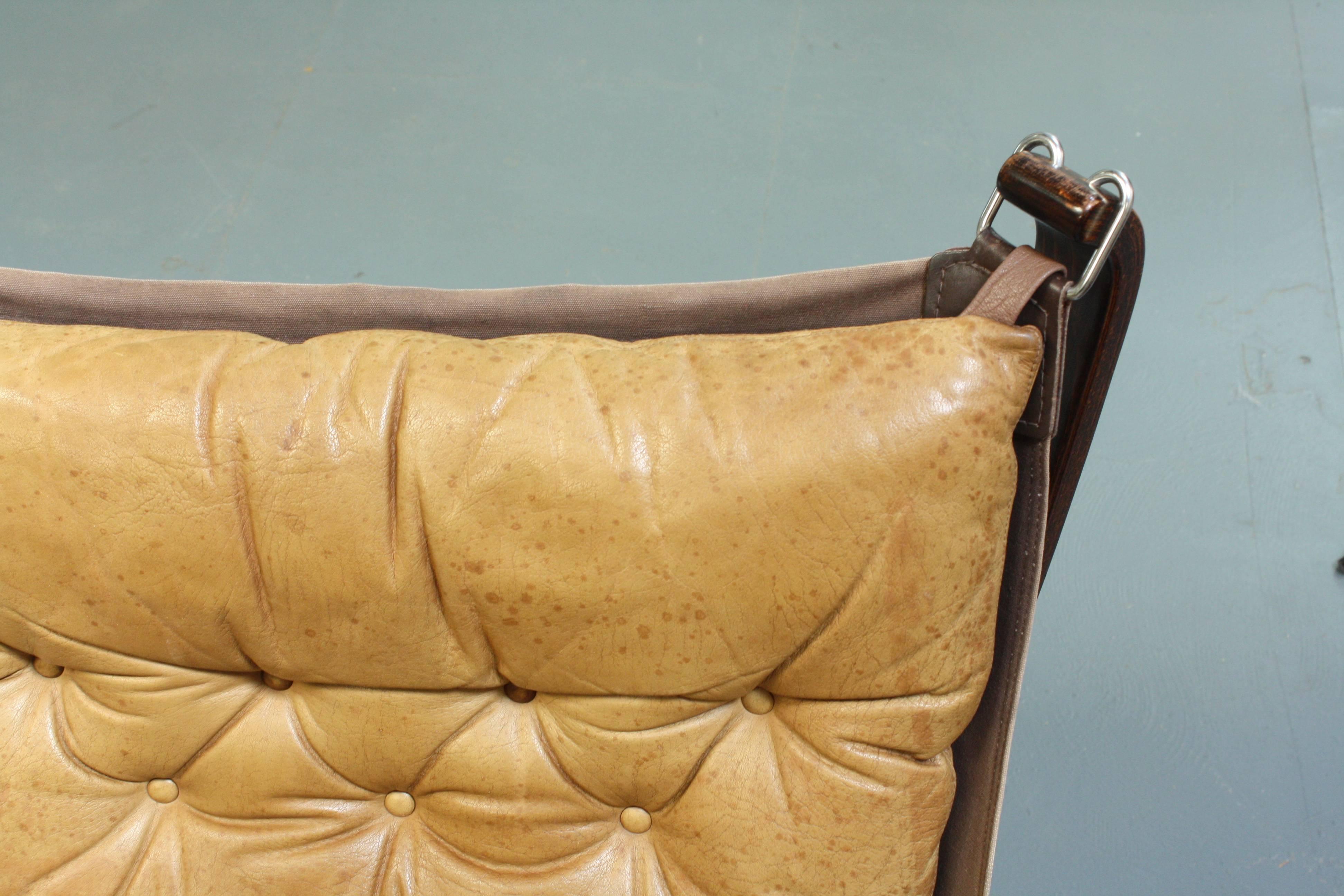 Pair of Vintage Low Back Camel Leather Falcon Chairs Designed by Sigurd Resell For Sale 2