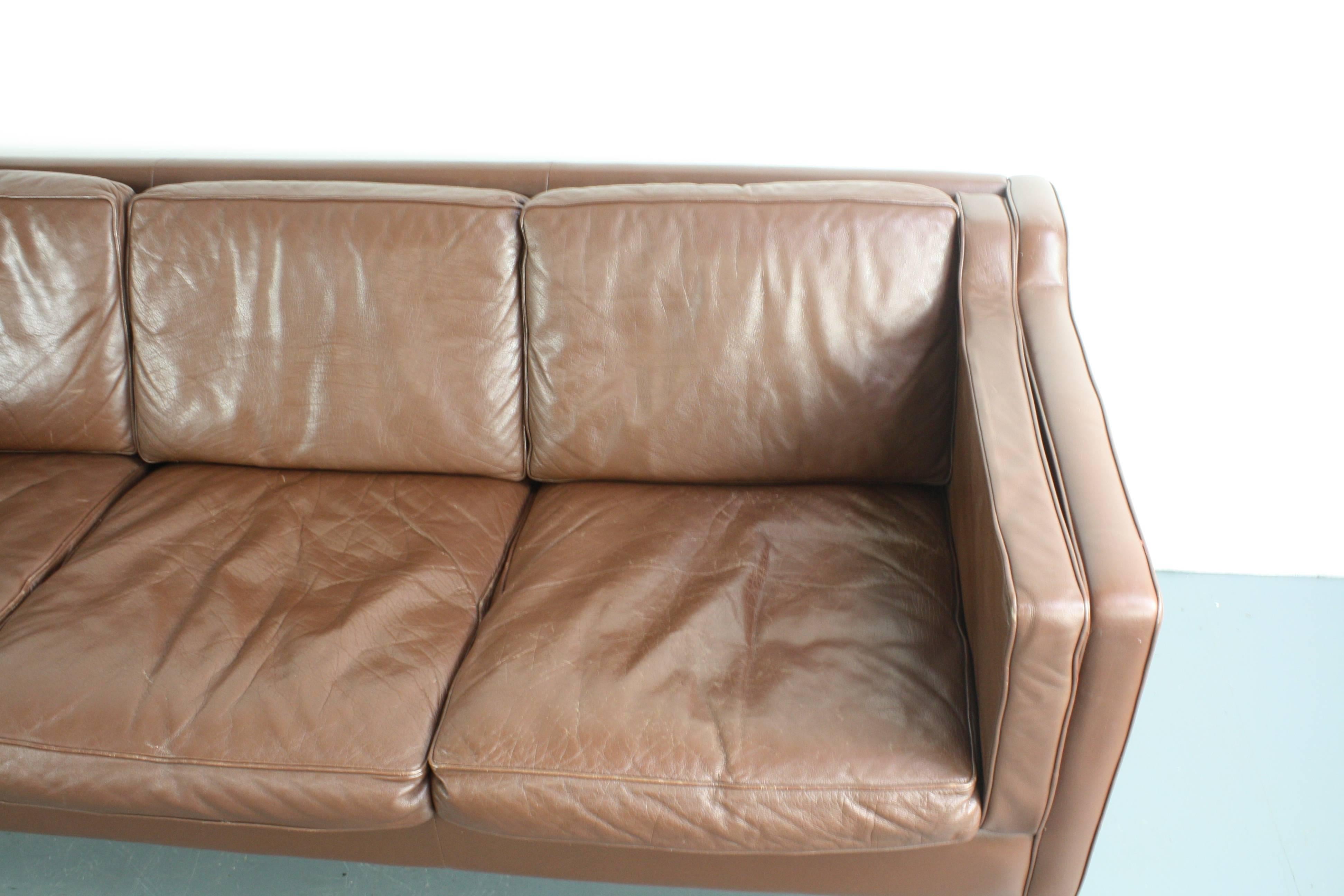 Dark Brown Leather Mogensen Style Vintage 1970s Three-Seat Danish Sofa For Sale 1