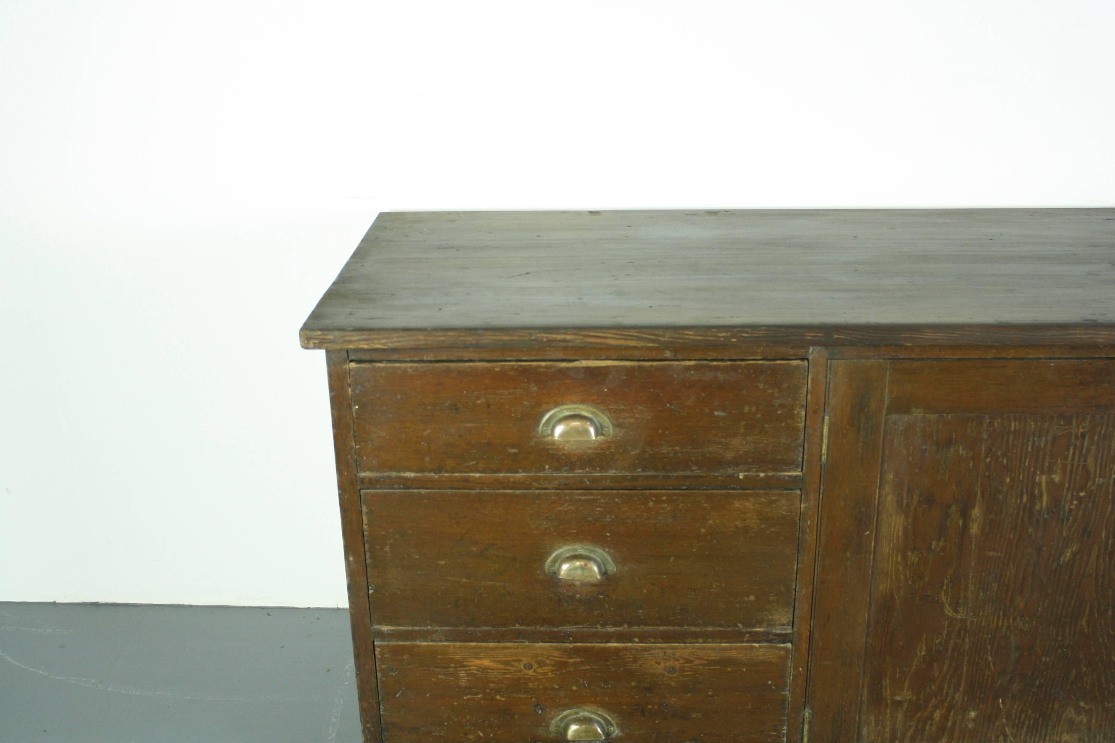 English Vintage Early 20th Century British Counter For Sale