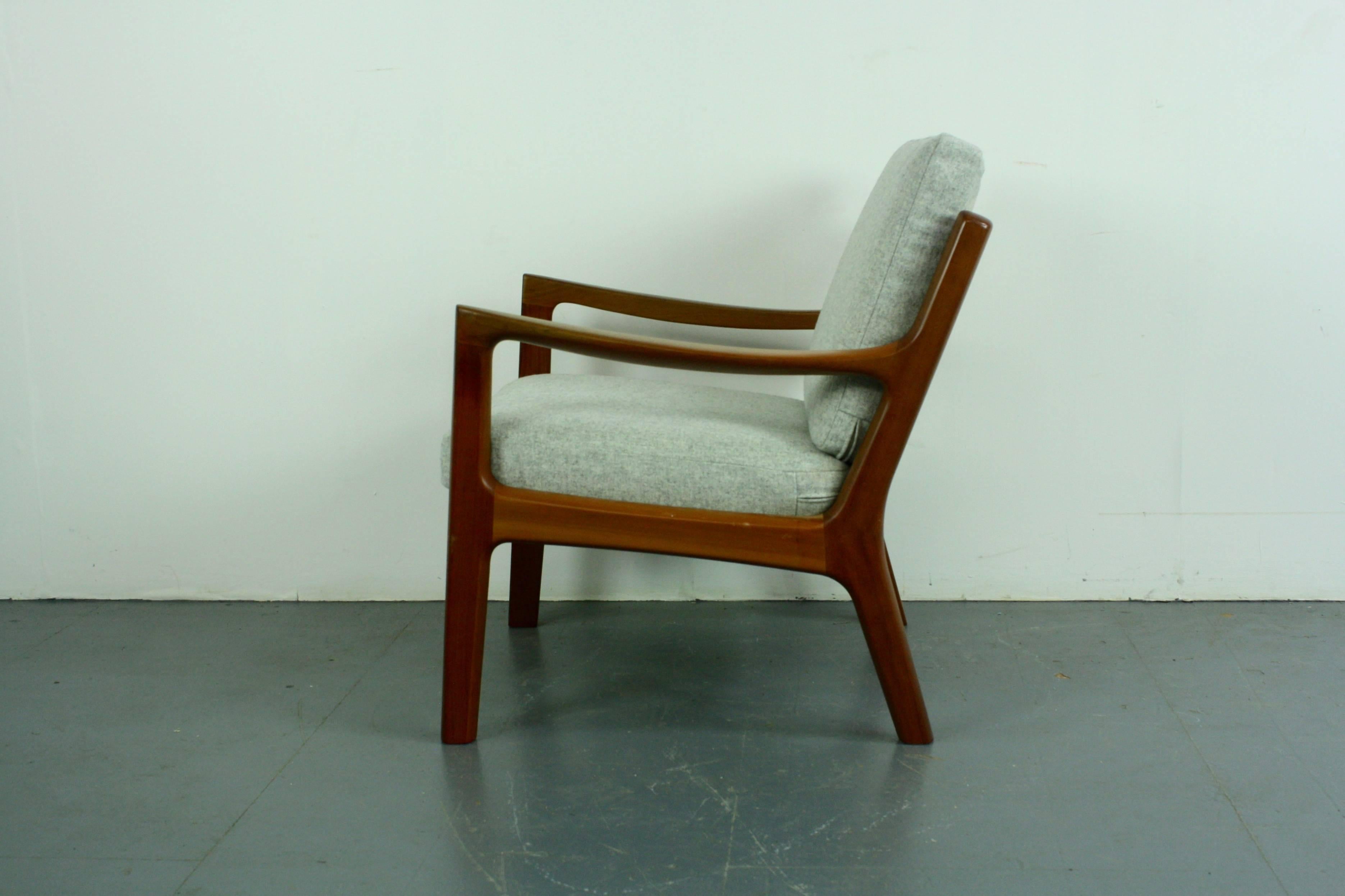 20th Century Ole Wanscher for France & Son Denmark 1960s Teak Lounge Chair Grey Upholstery For Sale