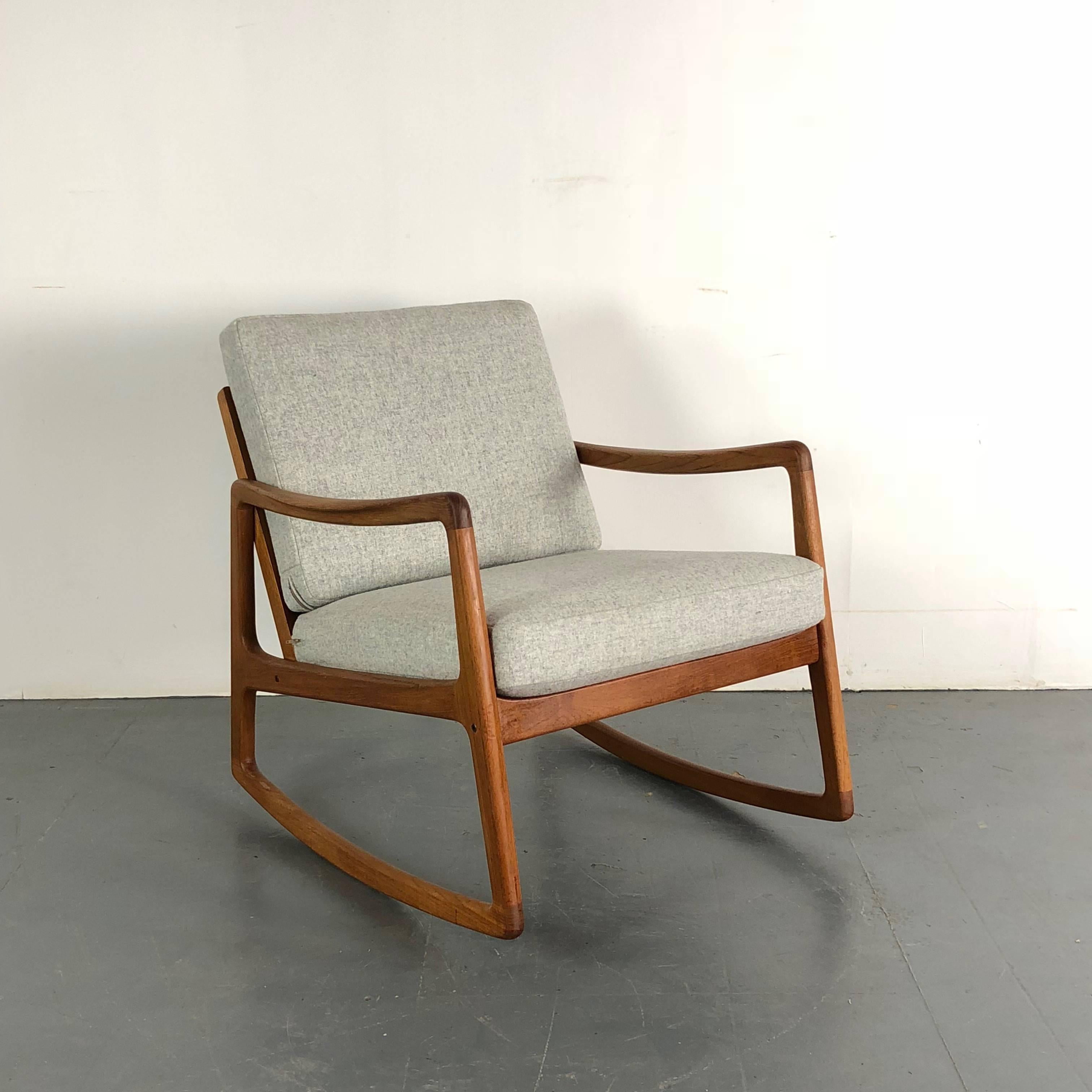 Danish Vintage Midcentury Ole Wanscher for France & Son Denmark Teak Rocking Chair For Sale