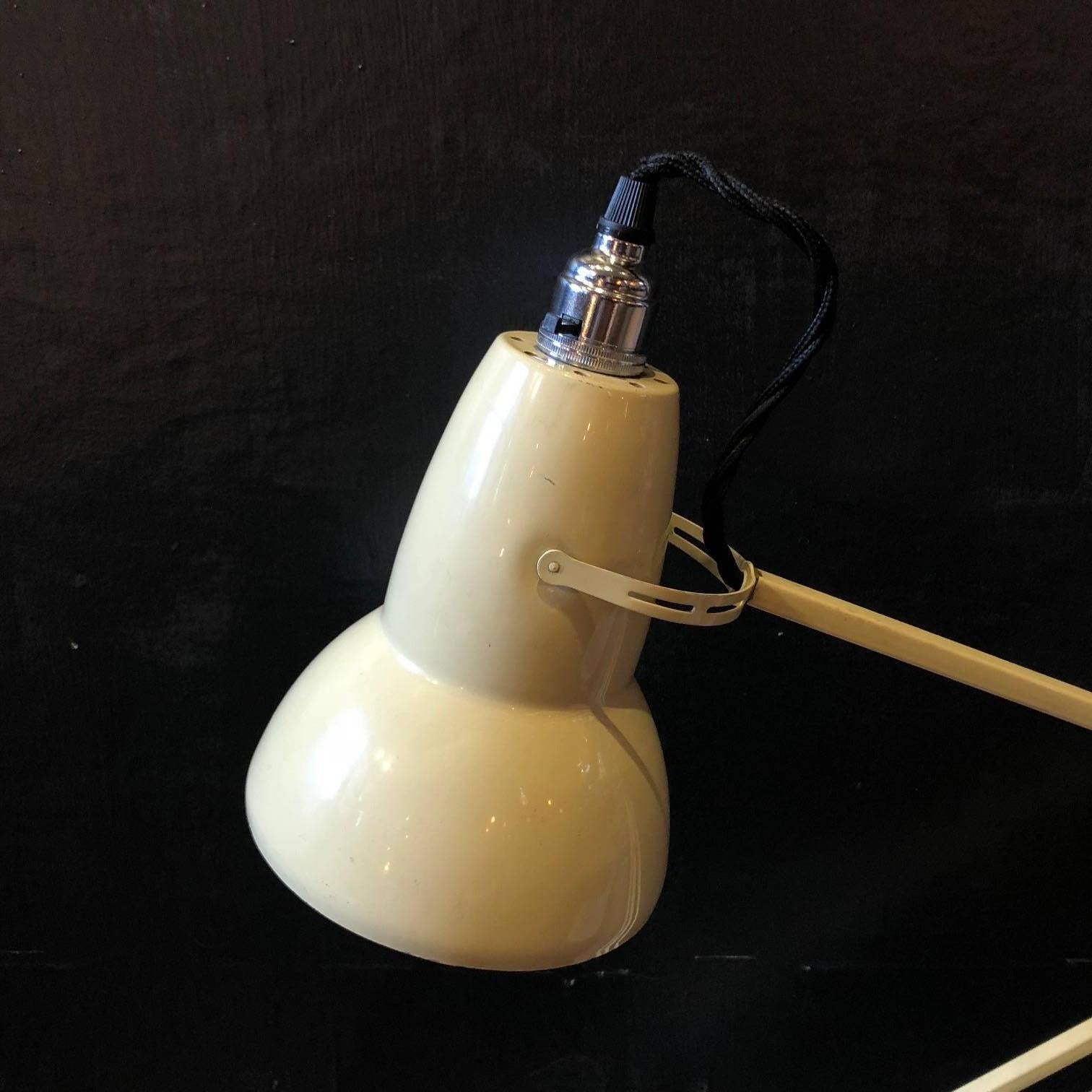 Vintage Midcentury 1960s George Carwardine for Herbert Terry Anglepoise Lamp In Good Condition For Sale In Lewes, East Sussex