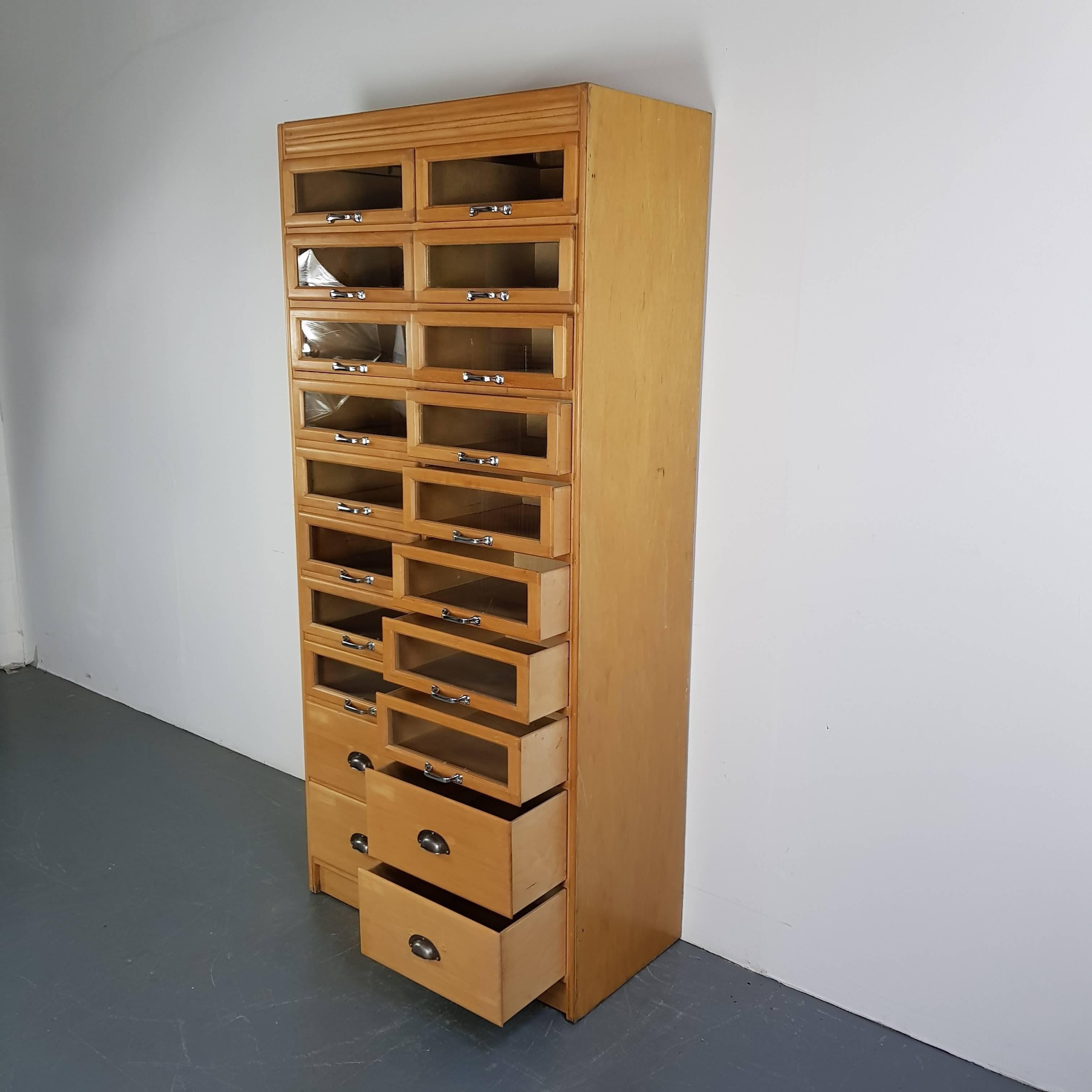 Vintage 20 Drawer Haberdashery Cabinet Shop Display In Good Condition For Sale In Lewes, East Sussex