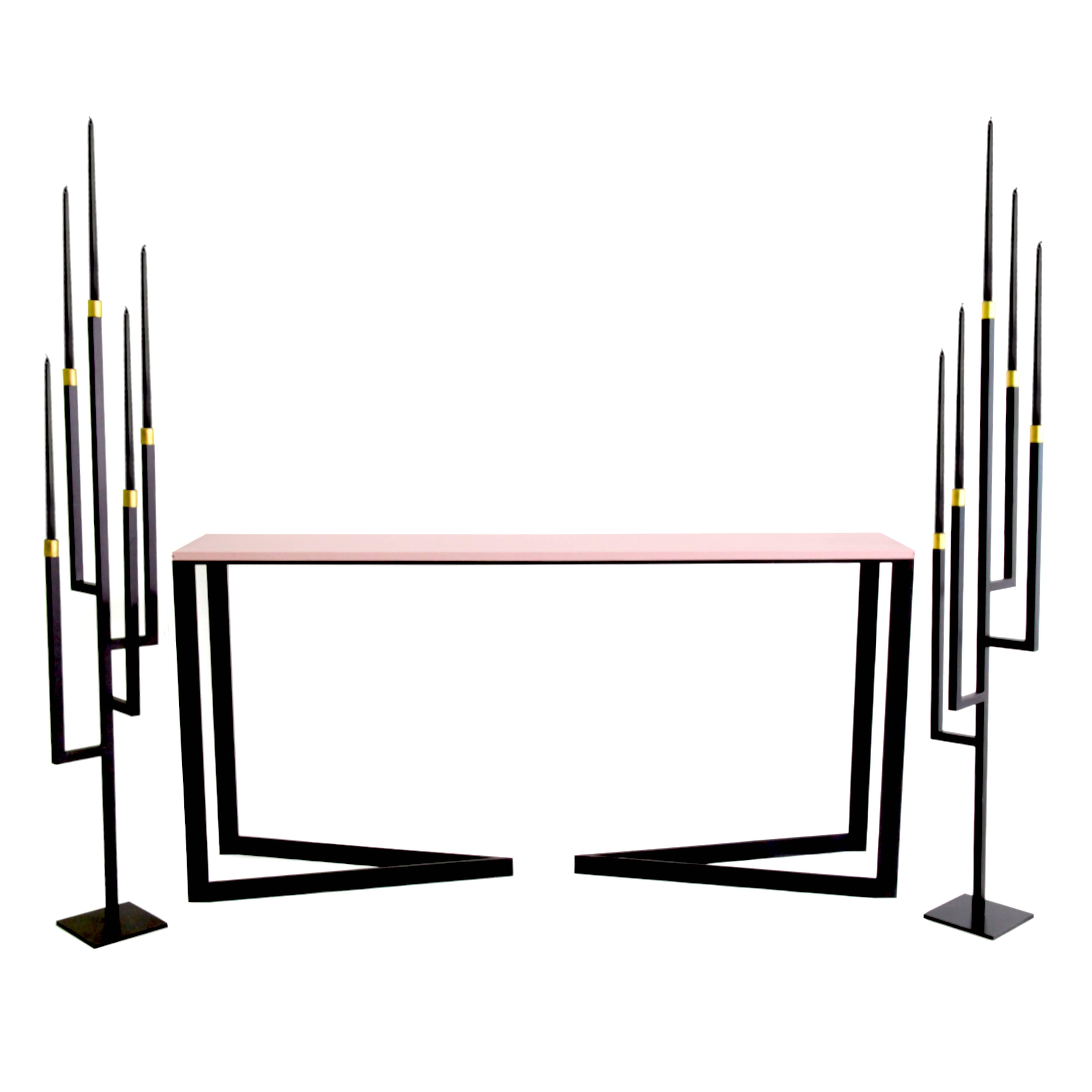 Américain Paire de candélabres contemporains en acier doré « Tusk » d'Alex Drew & No One, 2016 en vente