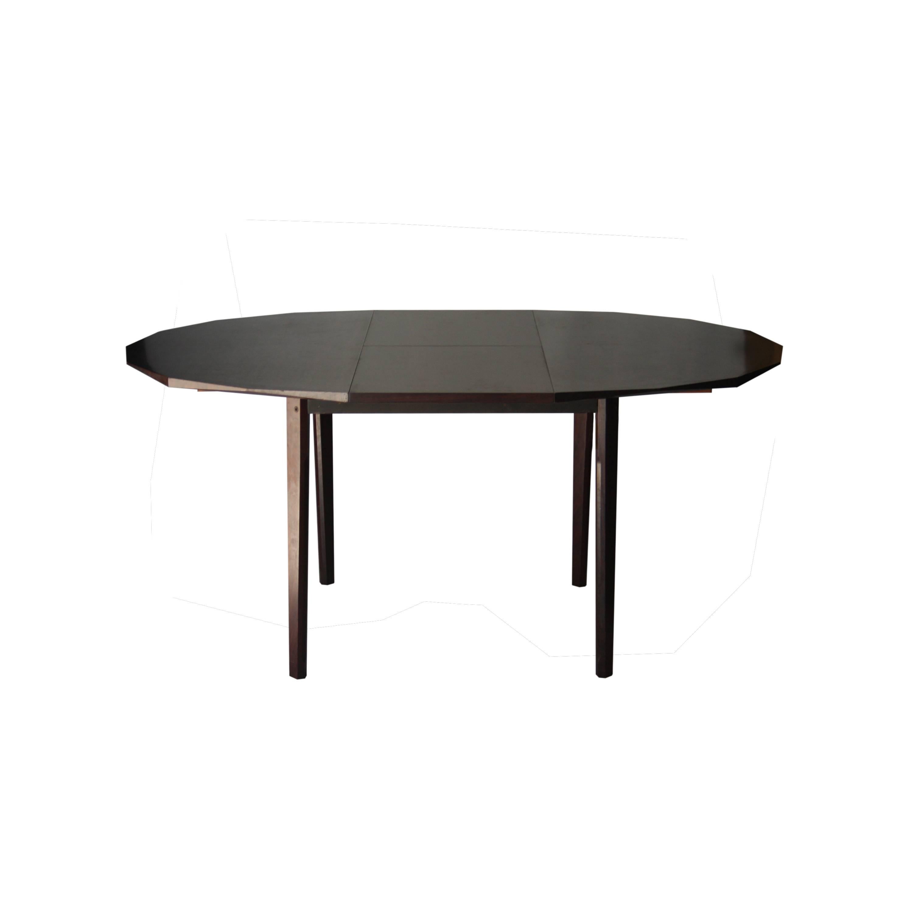 Midcentury Modern Geometric Brown Rosewood Extensible Italian Dinning Table 1950 In Good Condition In Madrid, ES
