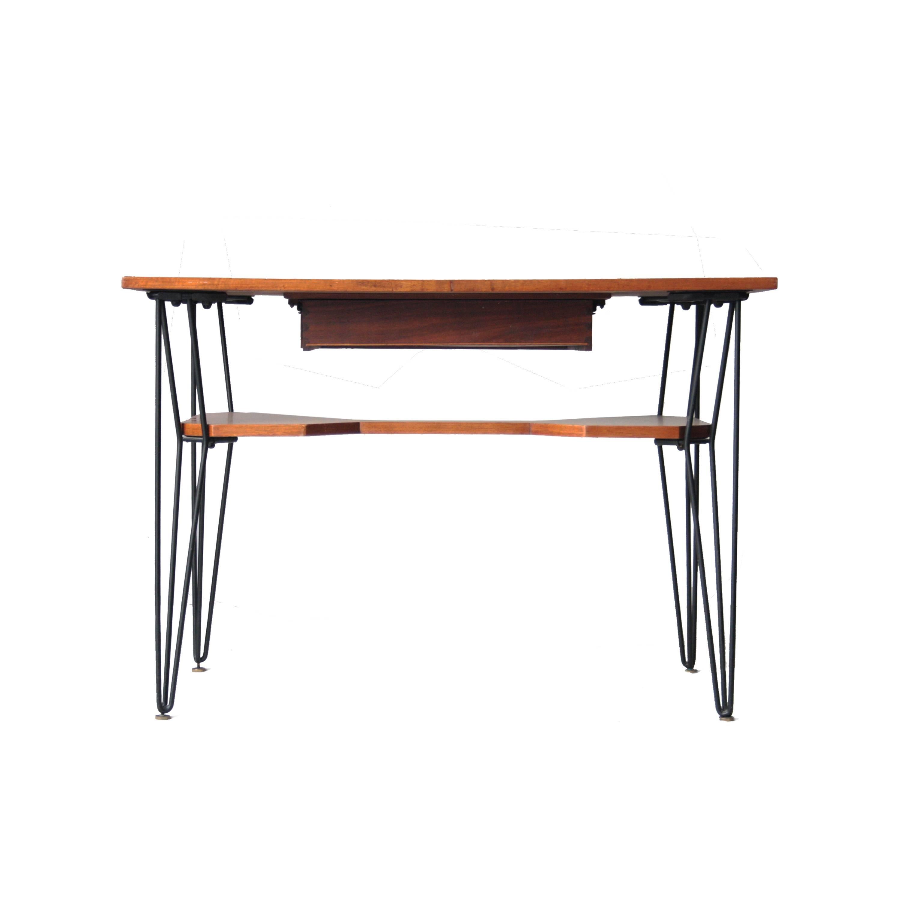 Rosewood Wooden Desk with Metallic Legs, Italy, 1950 In Good Condition In Madrid, ES