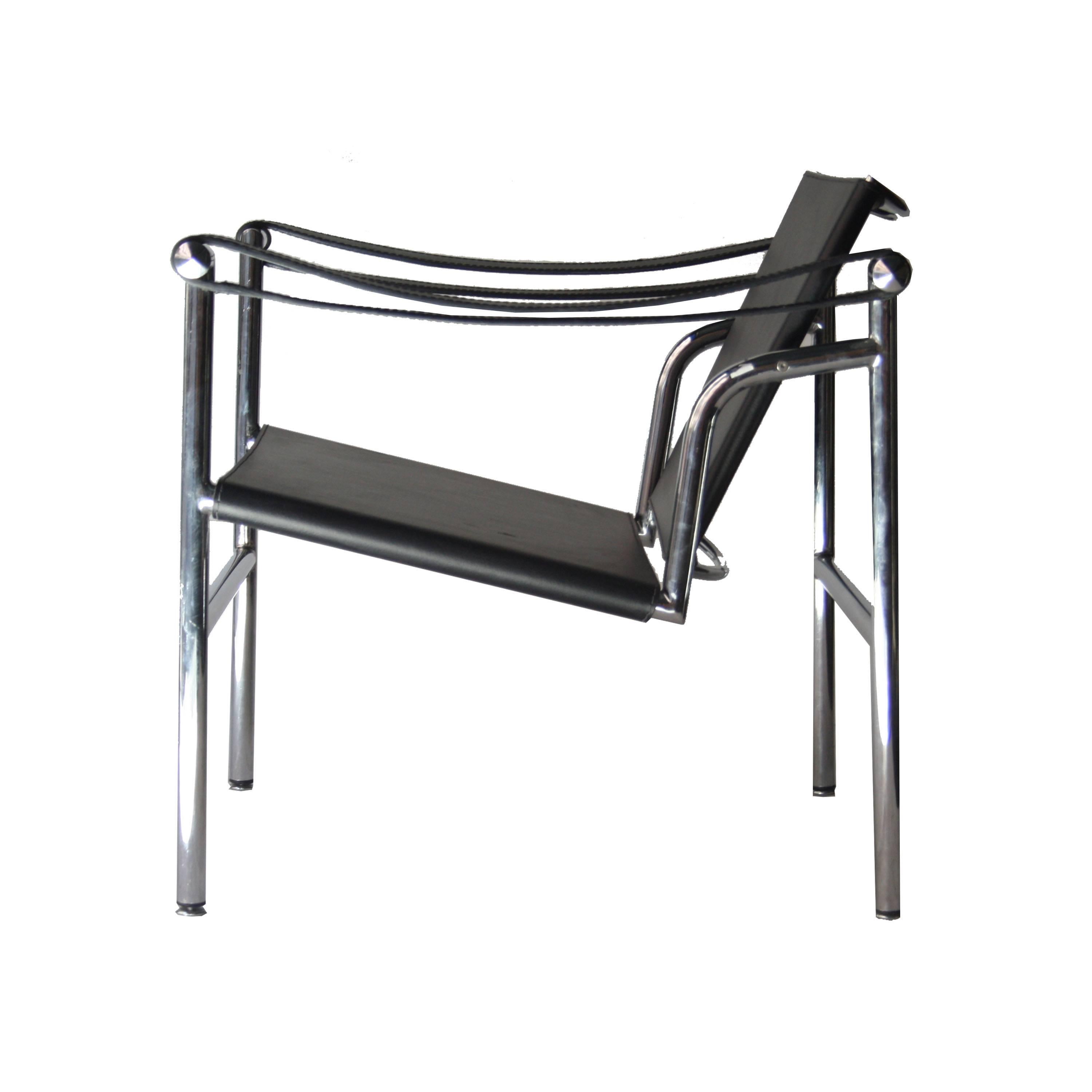 Bauhaus After Le Corbusier Black Leather Tubular Steel Italian Armchair, 1980 In Good Condition In Madrid, ES