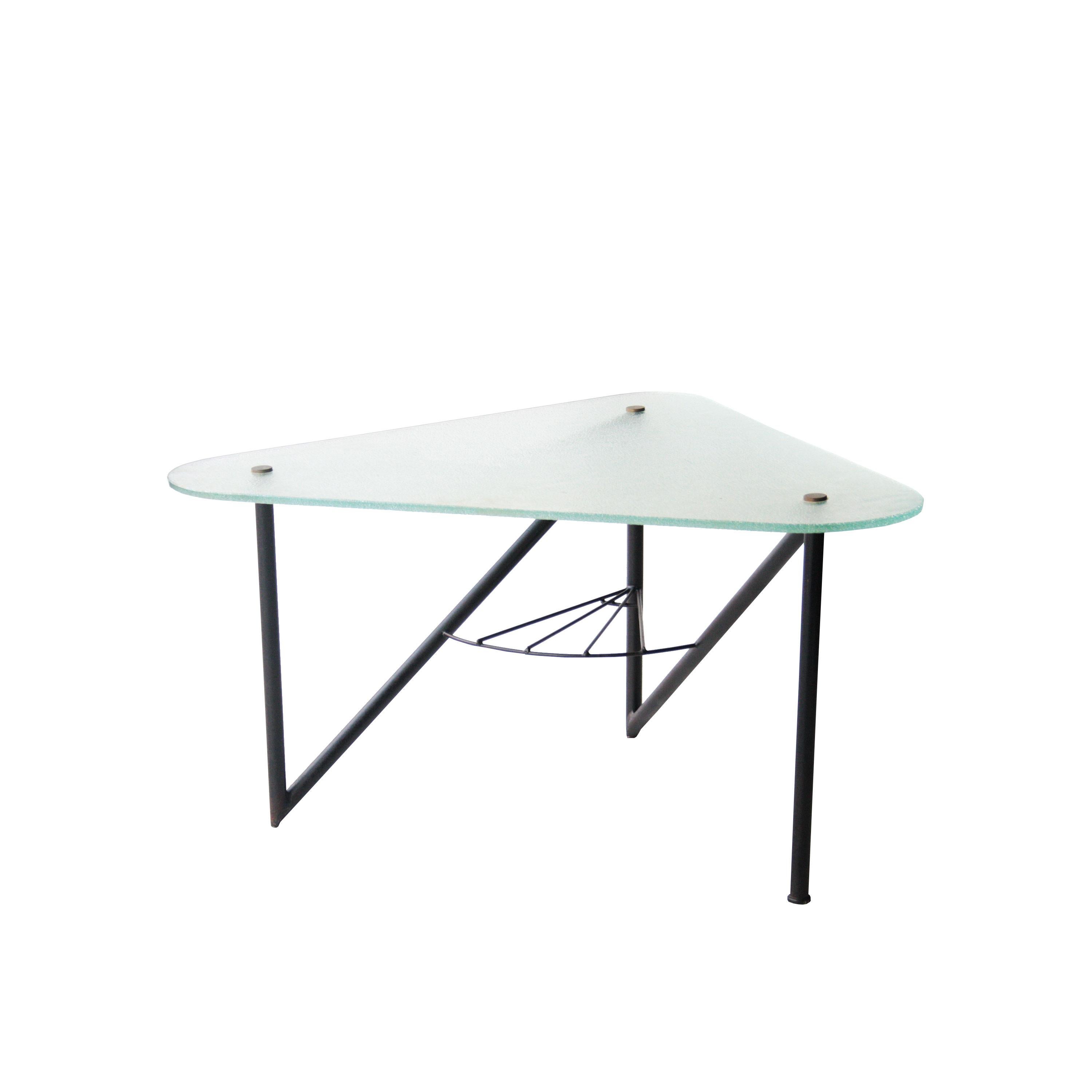 Coffee table with triangular frosted glass top, and black lacquered metal structure.