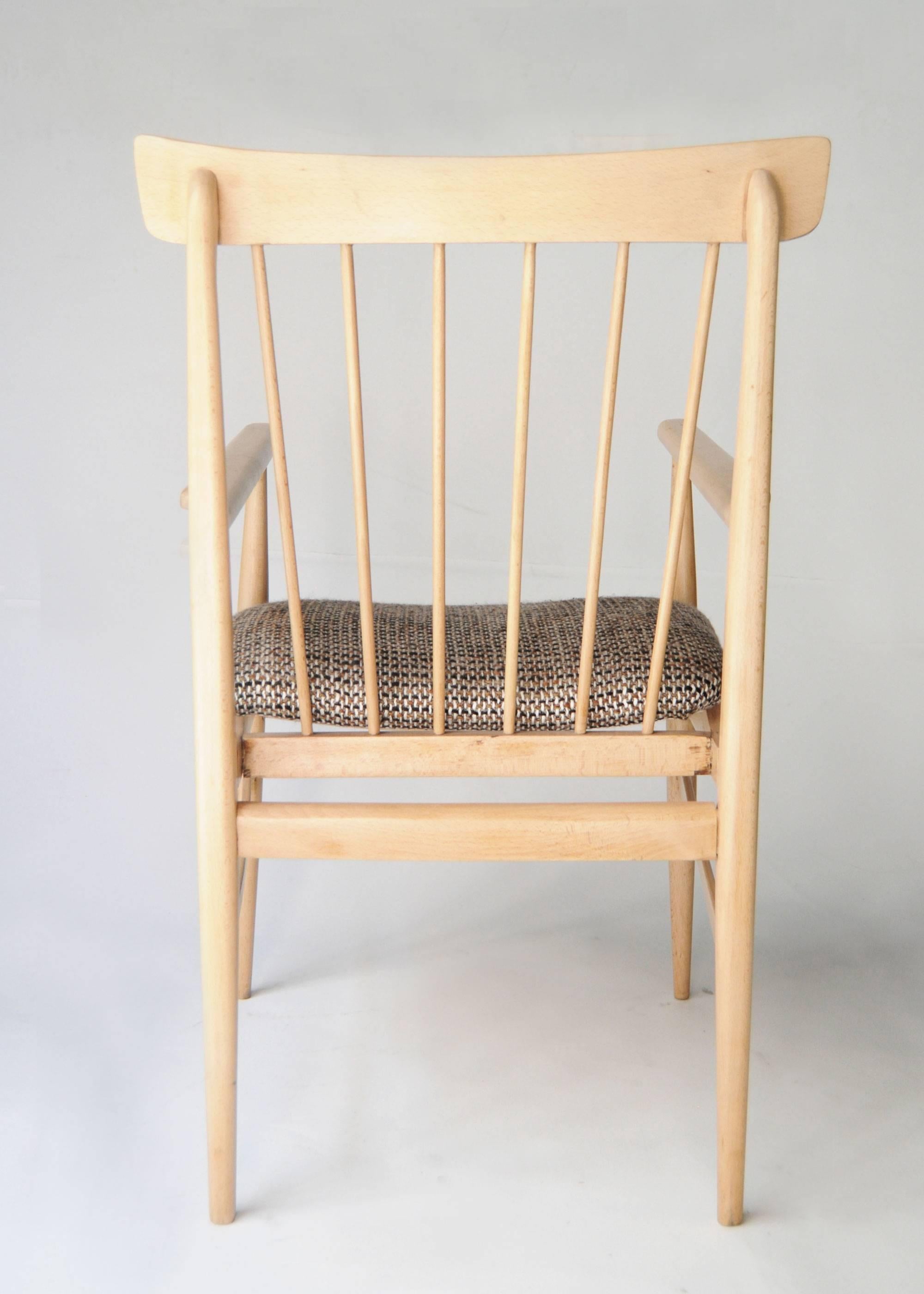Mid-Century Modern Beigefarbener amerikanischer Sessel aus Buchenholz, Vereinigte Staaten, 1950 (Moderne der Mitte des Jahrhunderts) im Angebot