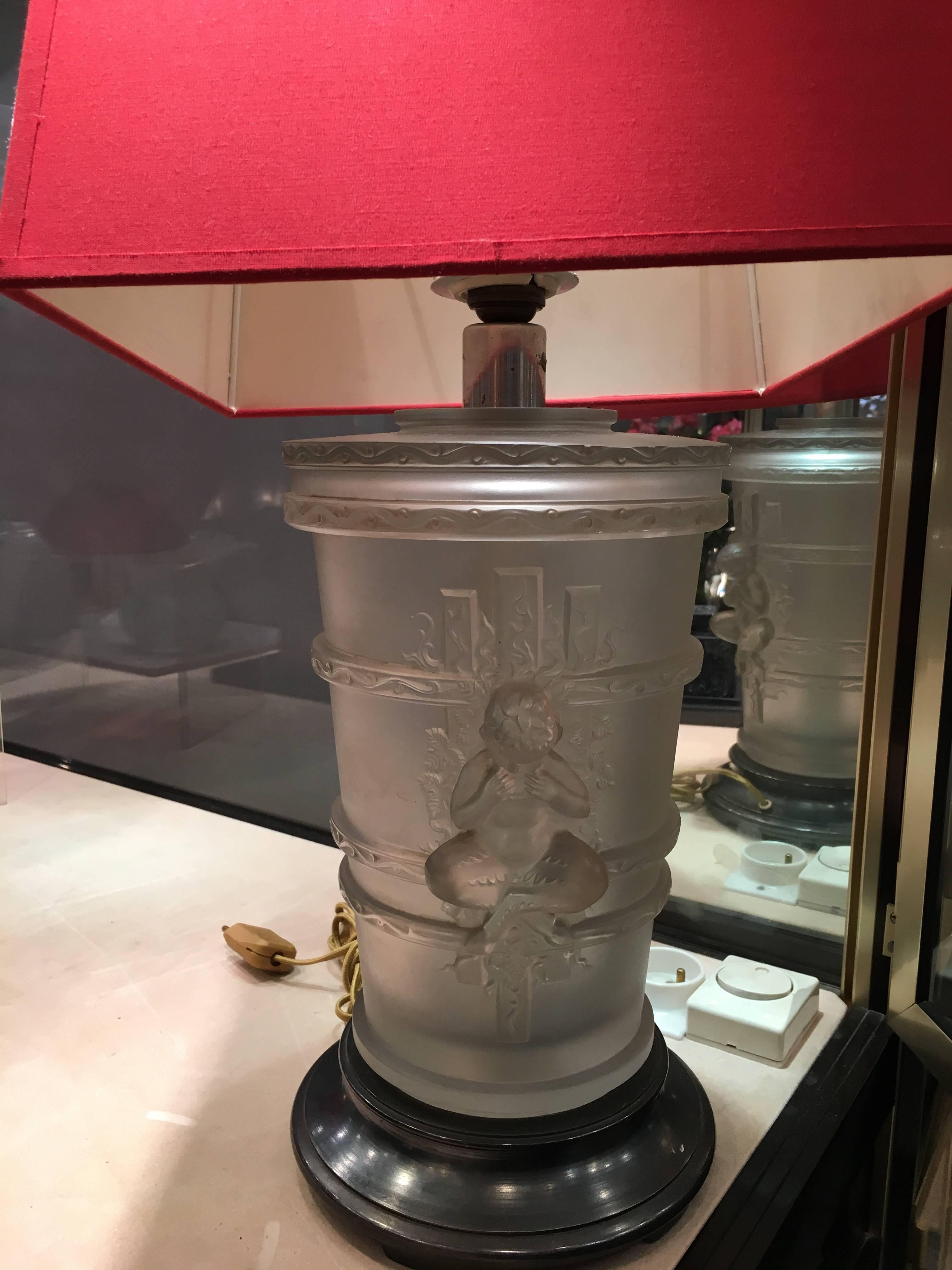 Marc Lalique Glass Lamp In Good Condition In Saint-Ouen, FR