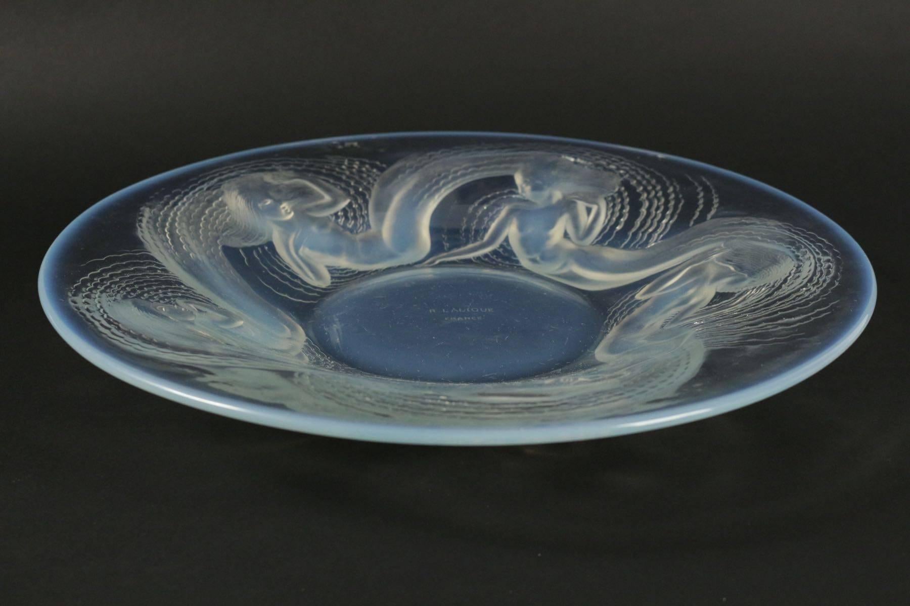 René Lalique (1860-1945) Molded Opalescent Glass 