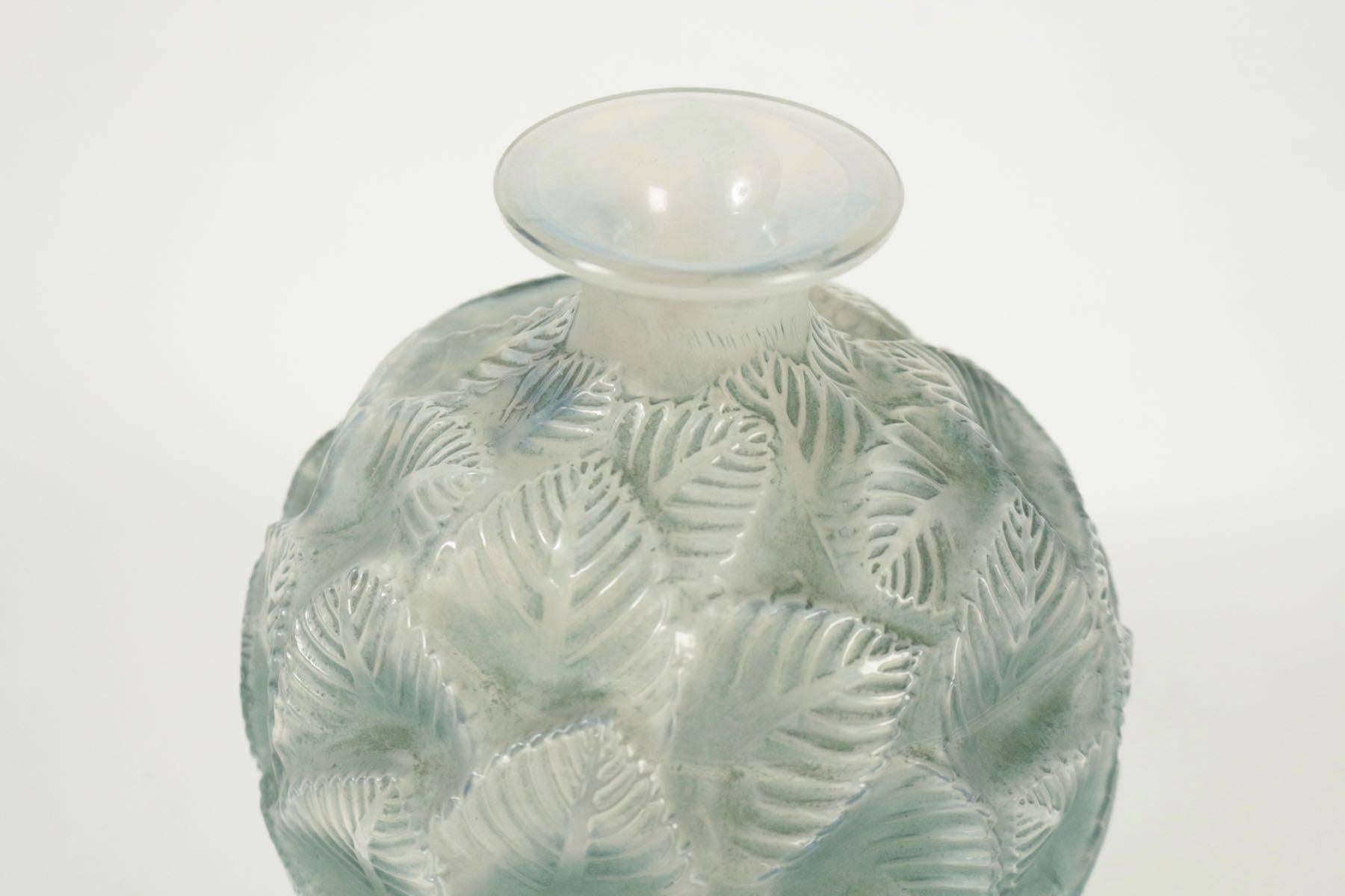 lalique opalescent vase