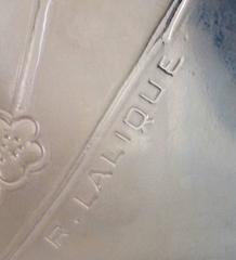 René Lalique Opalescent Pendule "2 Colombes"
