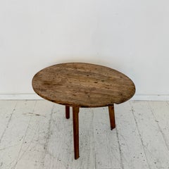 Tavolino ovale in stile provenzale francese del XIX secolo, in legno di frassino