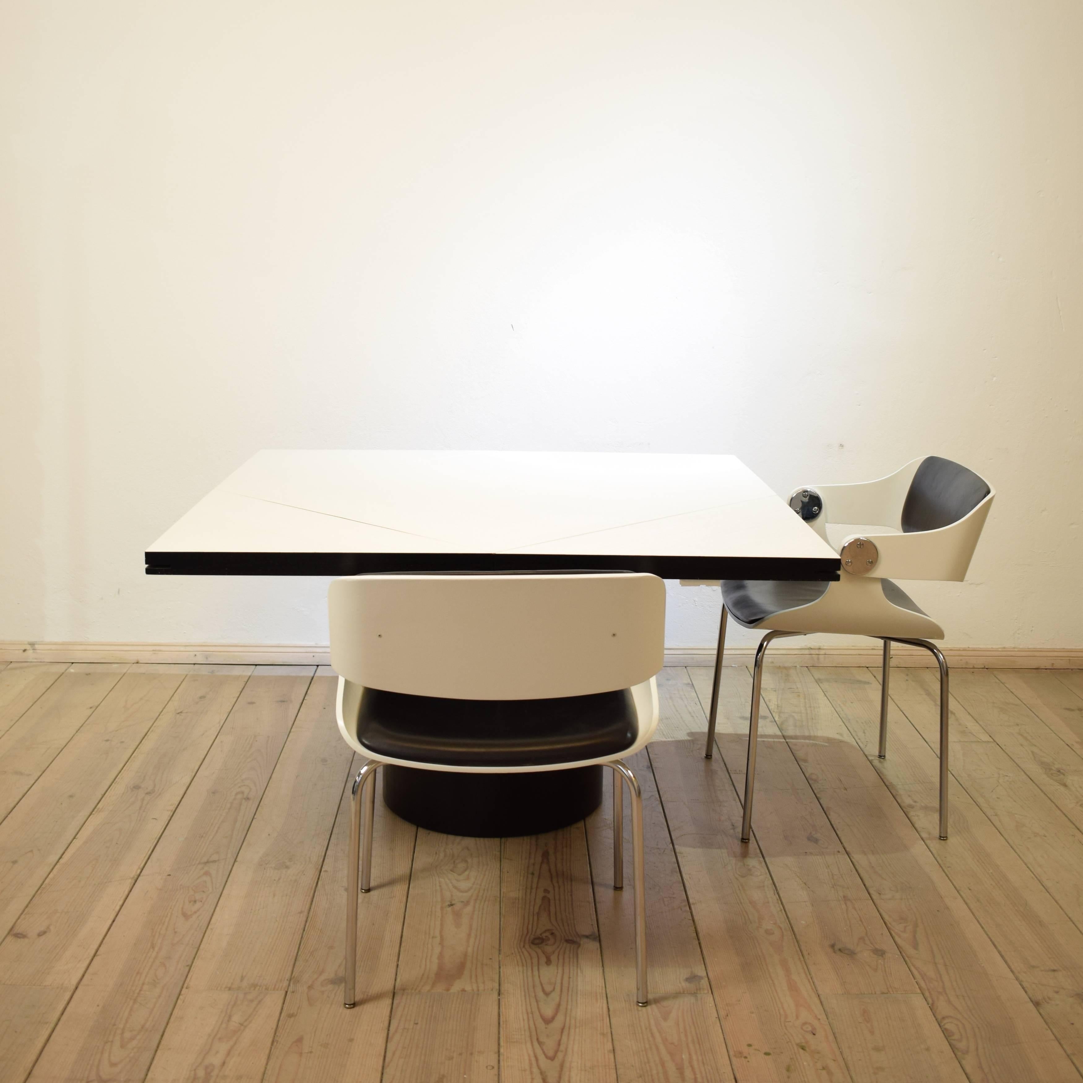 German Round Dining Table Quadrondo by Erwin Nagel for Rosenthal