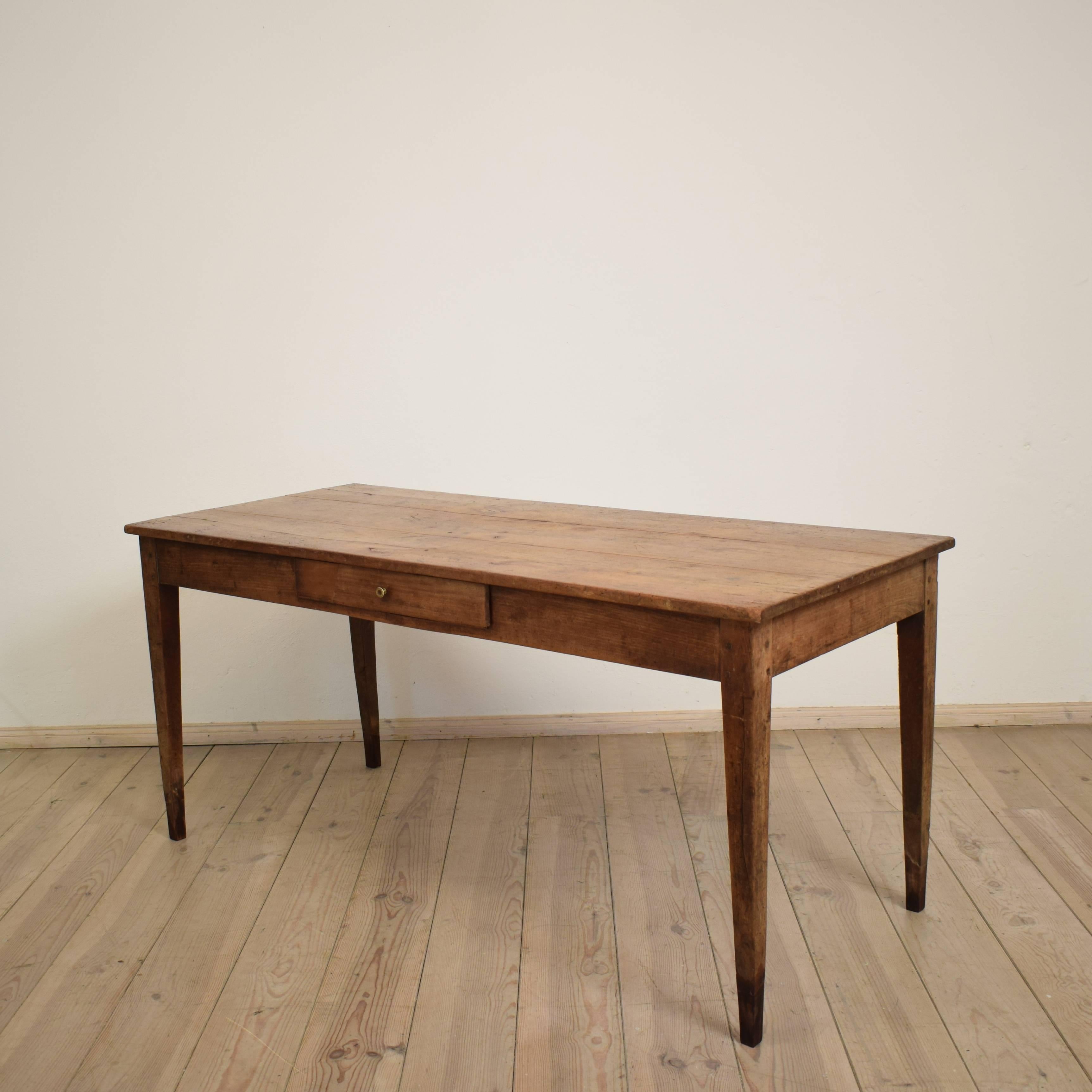 Early 19th Century French Biedermeier Cherrywood Dining Table 4