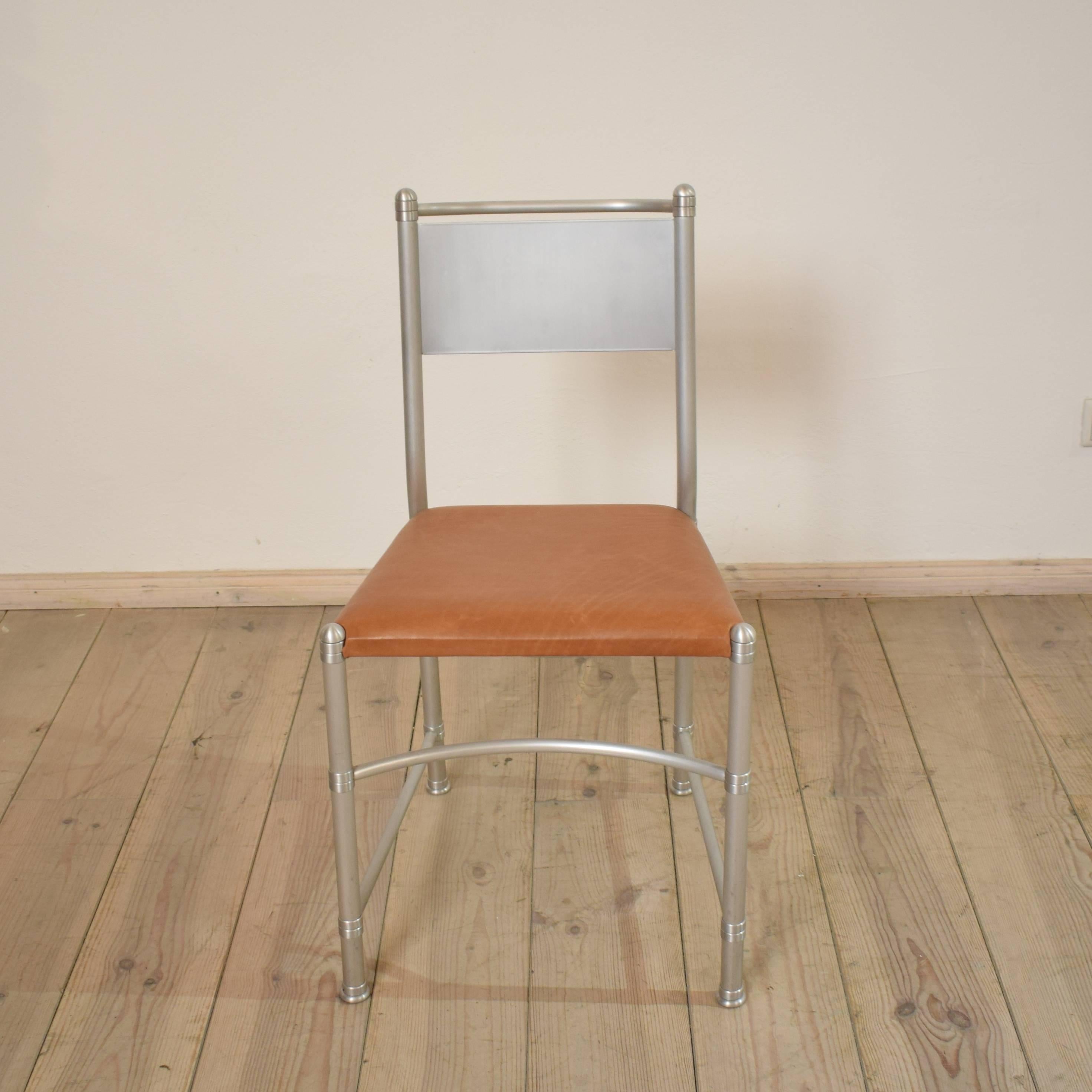 Set of Four Aluminium Dining Chairs Model 1131 by Warren McArthur In Excellent Condition In Berlin, DE
