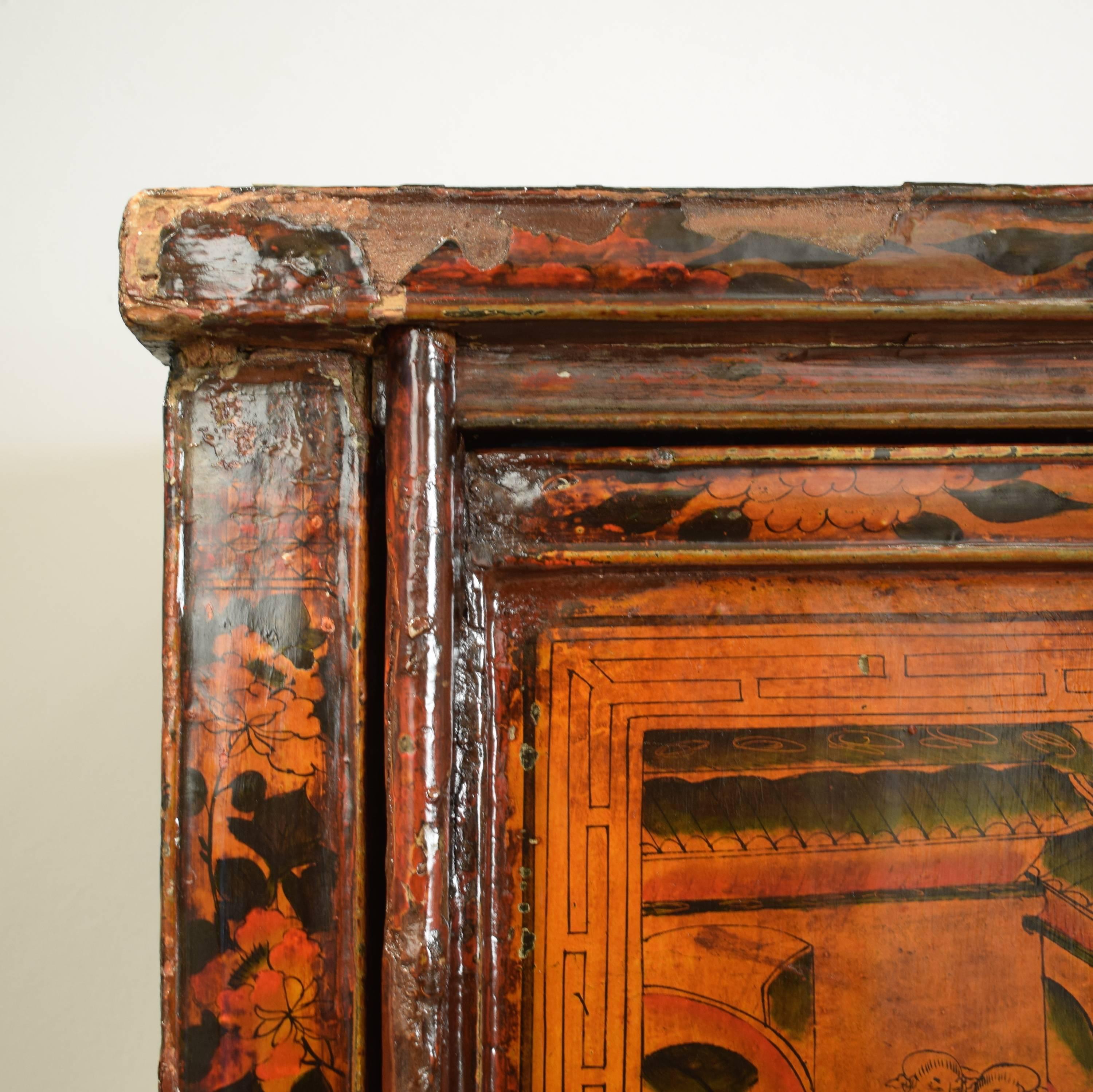 Antique Late 19th Century, Chinese Polychrome/Lacquer Cabinet In Fair Condition In Berlin, DE