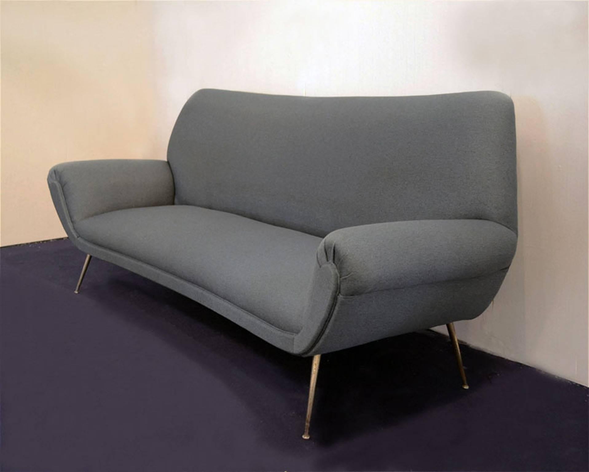 1950s Italian Three Seats Sofa by Isa Bergamo In Excellent Condition For Sale In Parma, IT