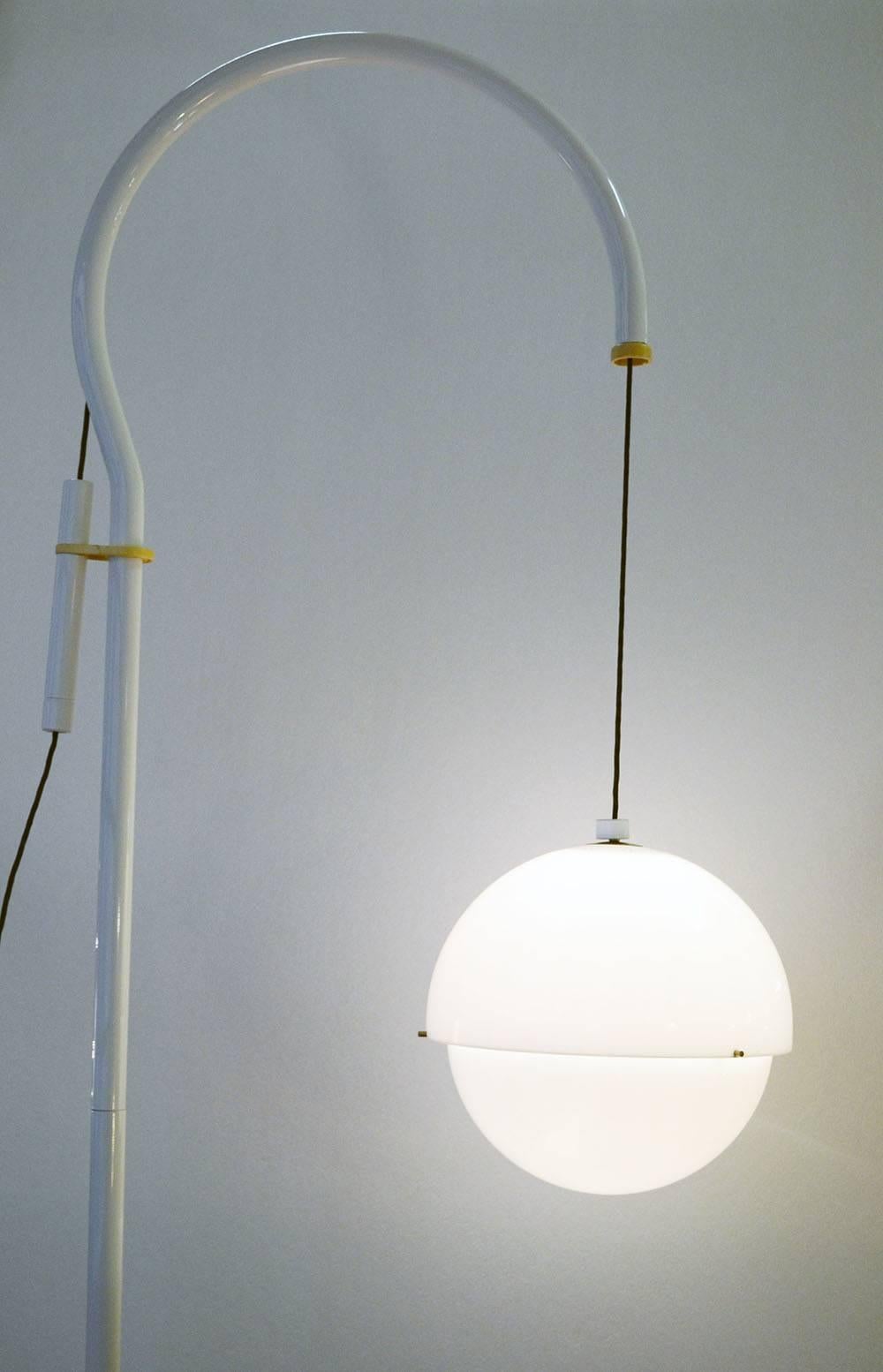Space Age Kartell Rare Floor Lamp Mod. '4055' Design Luigi Bandini Buti from the 1960s For Sale