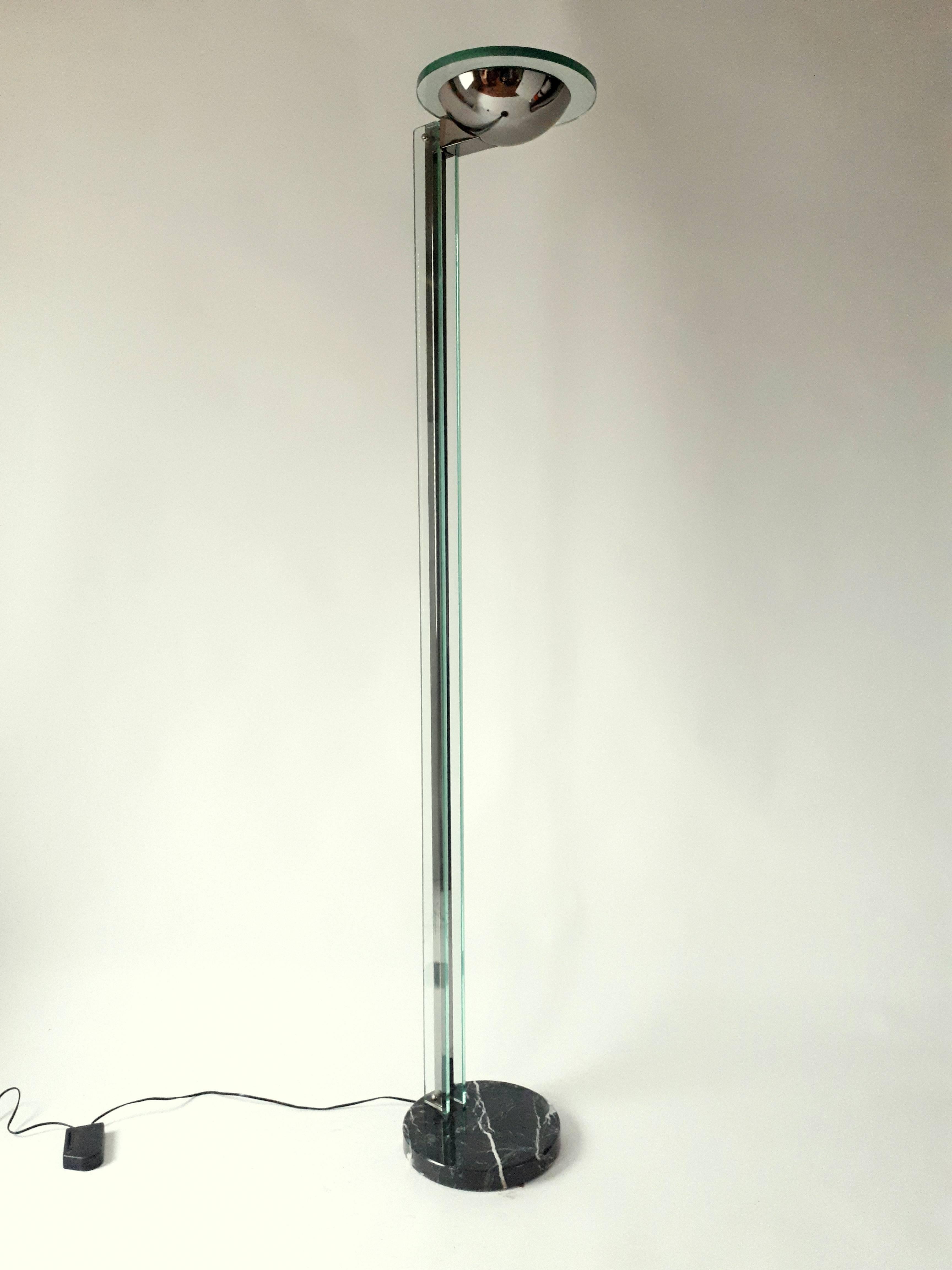 Halogen-Torchiere-Stehleuchte , versilbert, Glas und Marmor , Italien ,  1980er-Jahre (Moderne) im Angebot