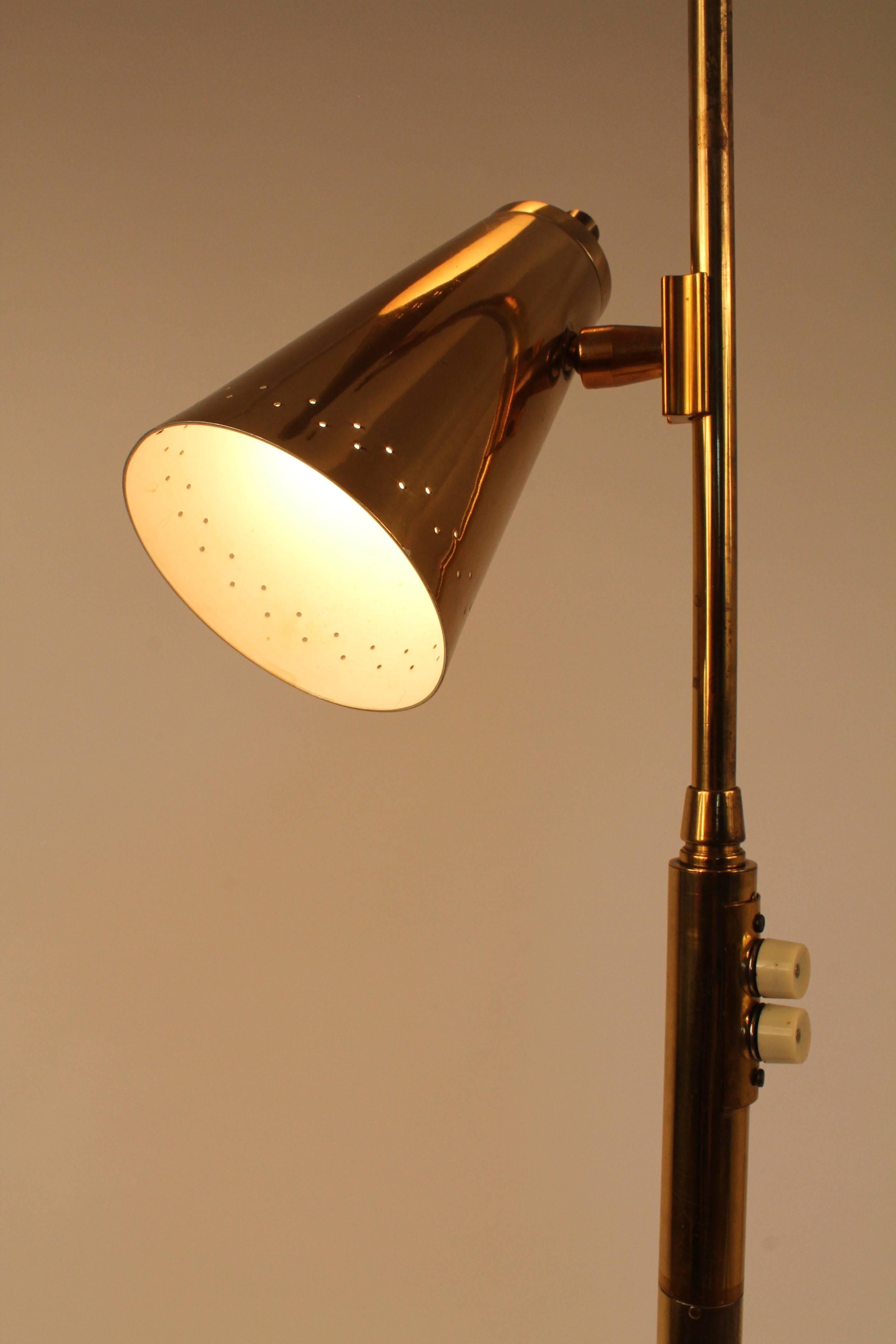 Mid-20th Century 1960S Brass and Walnut Floor Lamp , USA