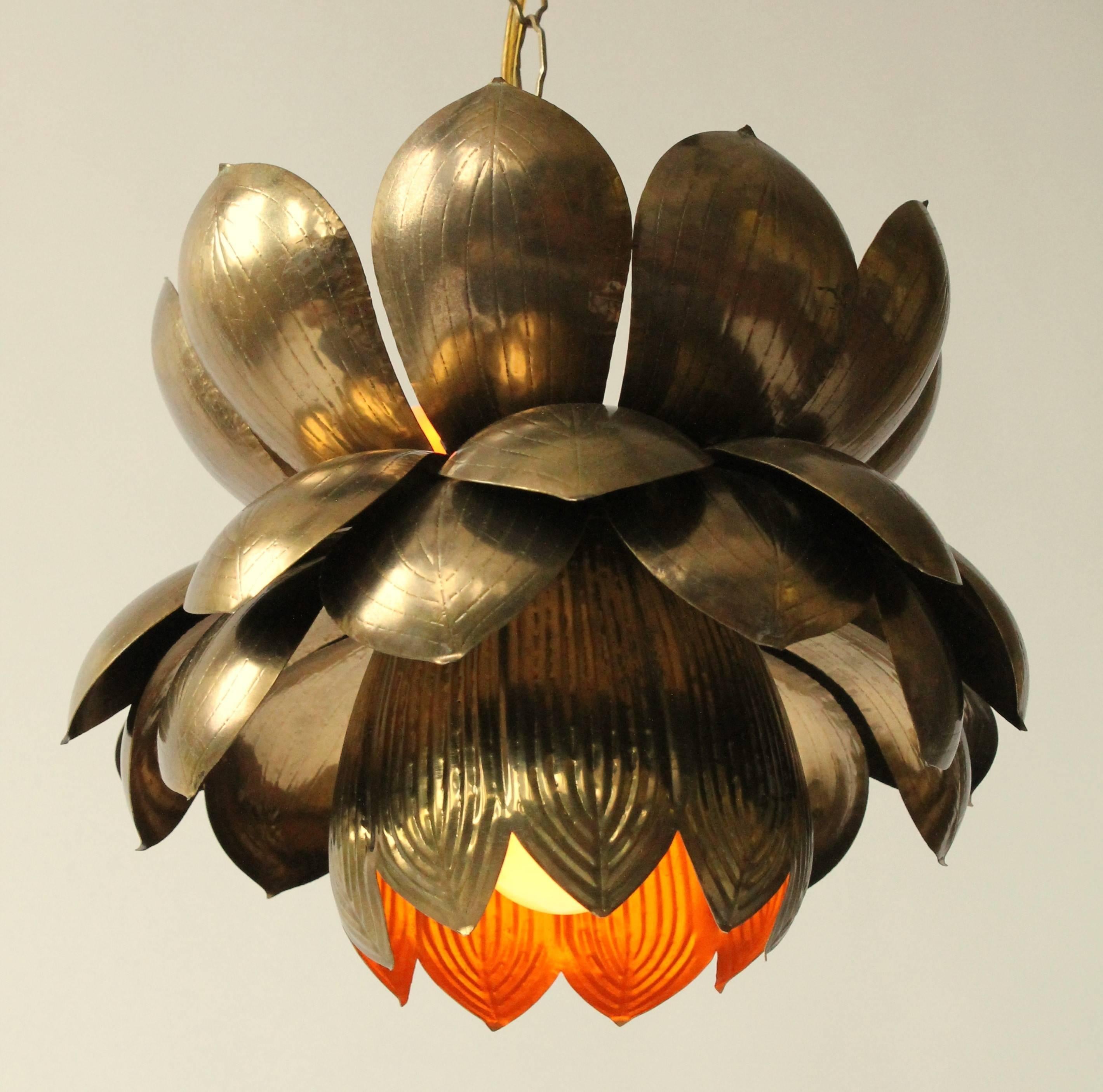 Sculptural all brass lotus pendant made in the 1960s in Los Angeles by Feldman. 

One downward firing E26 regular medium size socket plus three candelabra size socket on top that light up gently the ceiling. 

Measures: 16 inches wide by 10