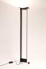 Gilles Derain Early Edition MPC Minimalist Tall  Halogen Floor Lamp, 1979 Italia